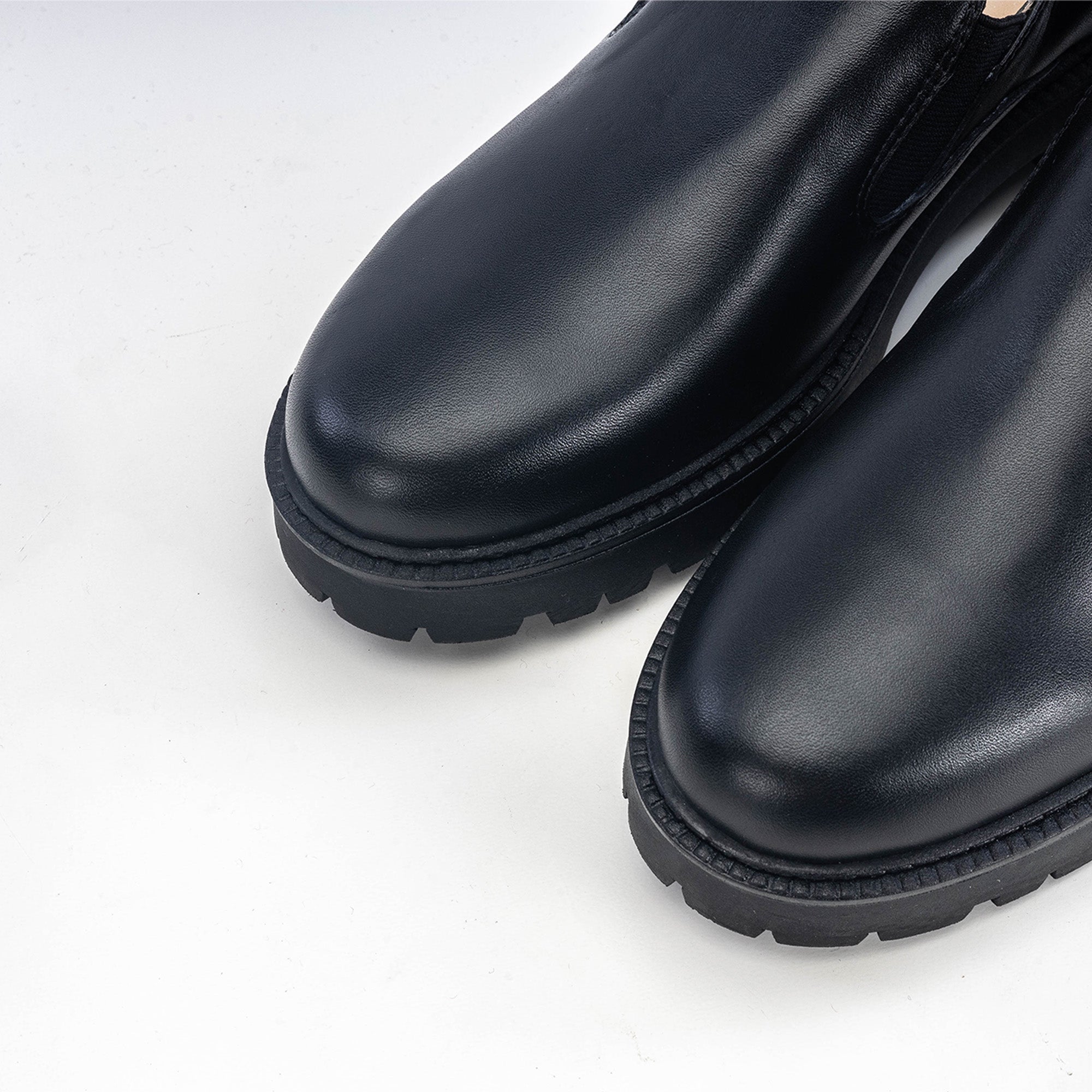 Volzak 118 Chaussure en cuir Noir