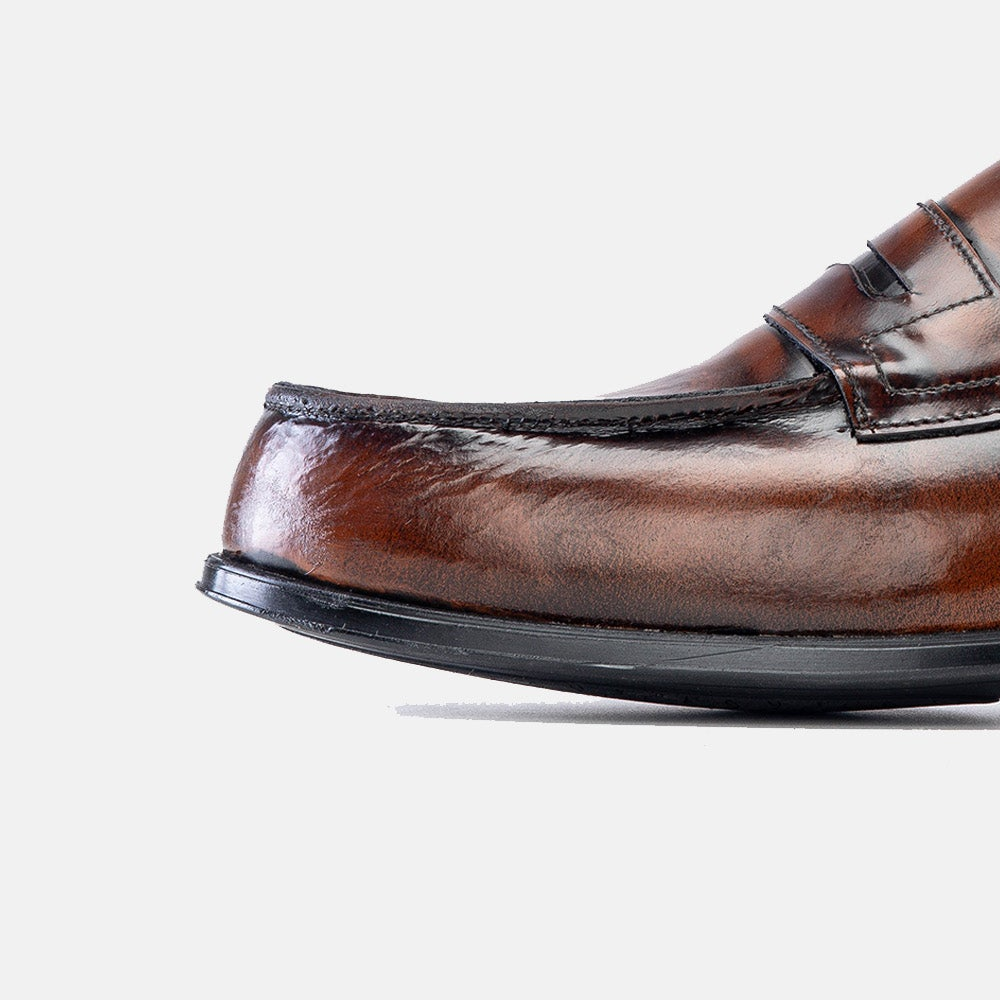 Volzak 5157 mocassin en cuir demasquable marron vintage