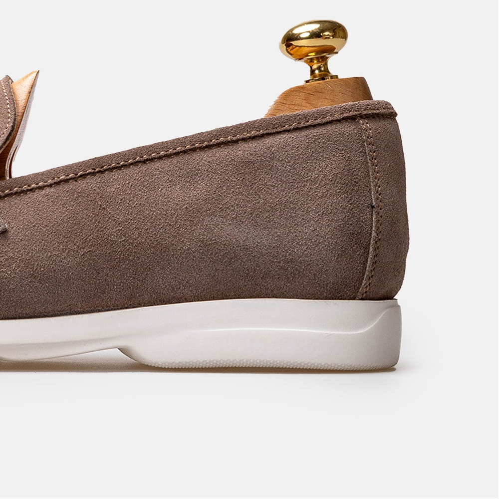 Volzak 3062 Taupe suede moccasin