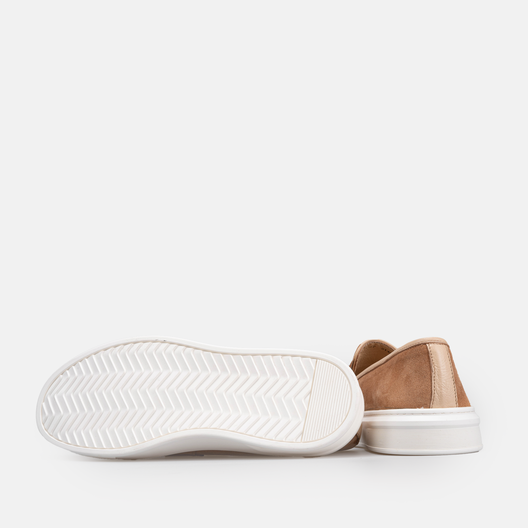 Volzak 2149 basket en daim Beige