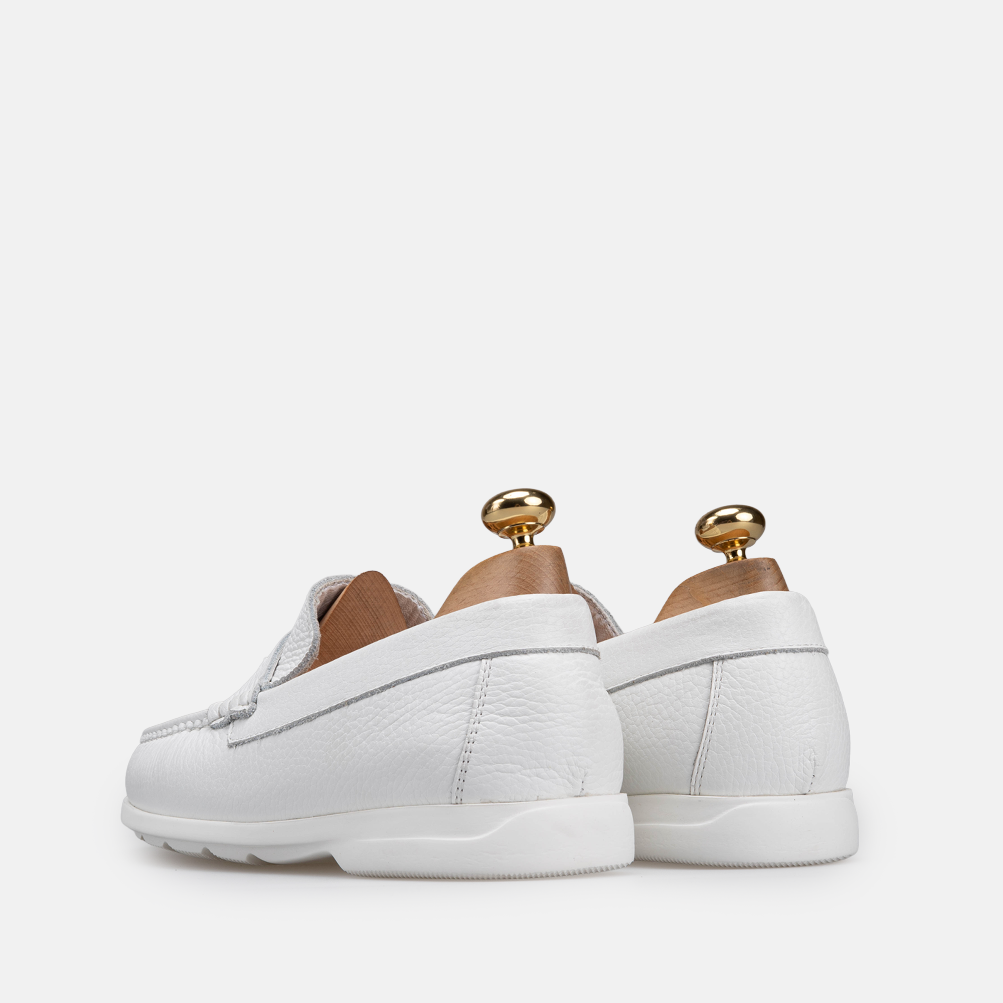 Volzak 046 White Leather Moccasin