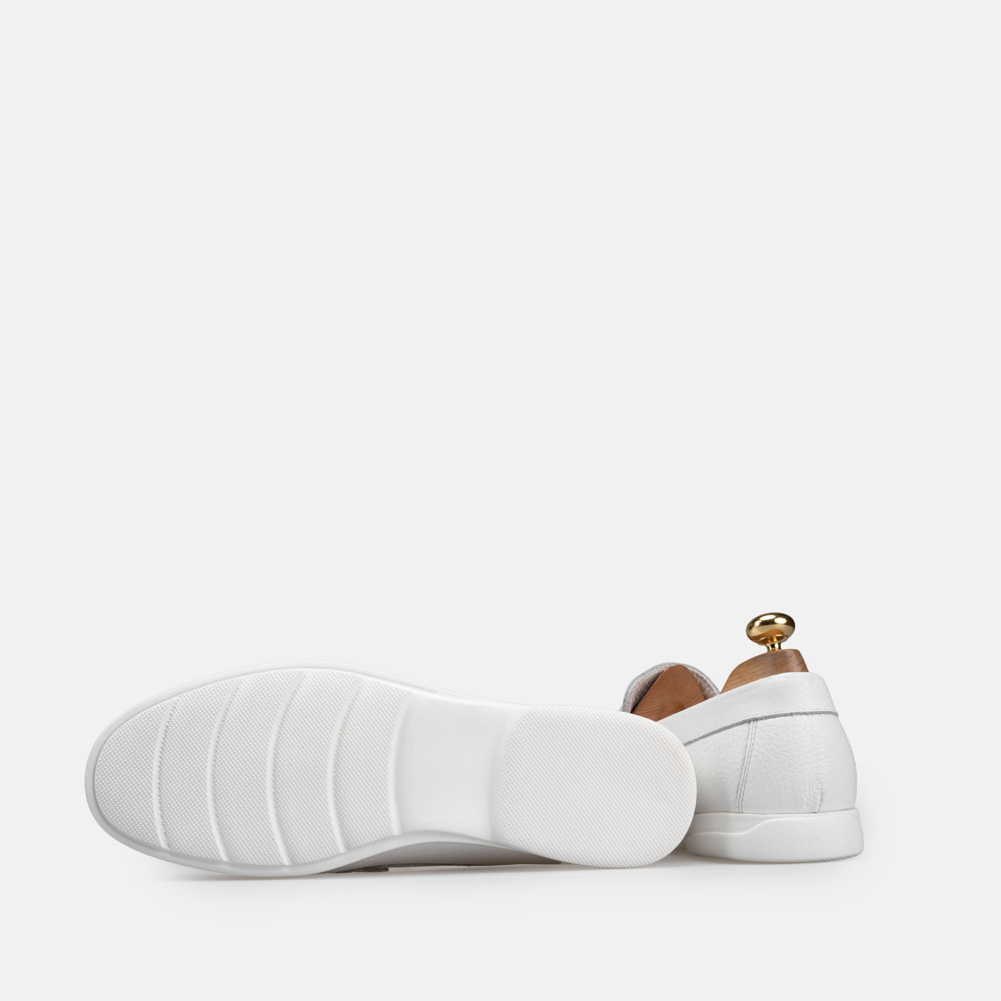 Volzak 046 White Leather Moccasin