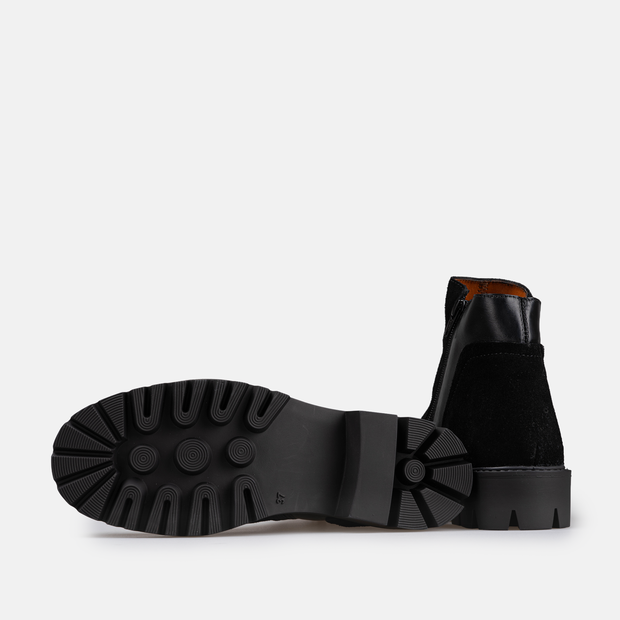 Volzak 1087 Suede Ankle Boot Black