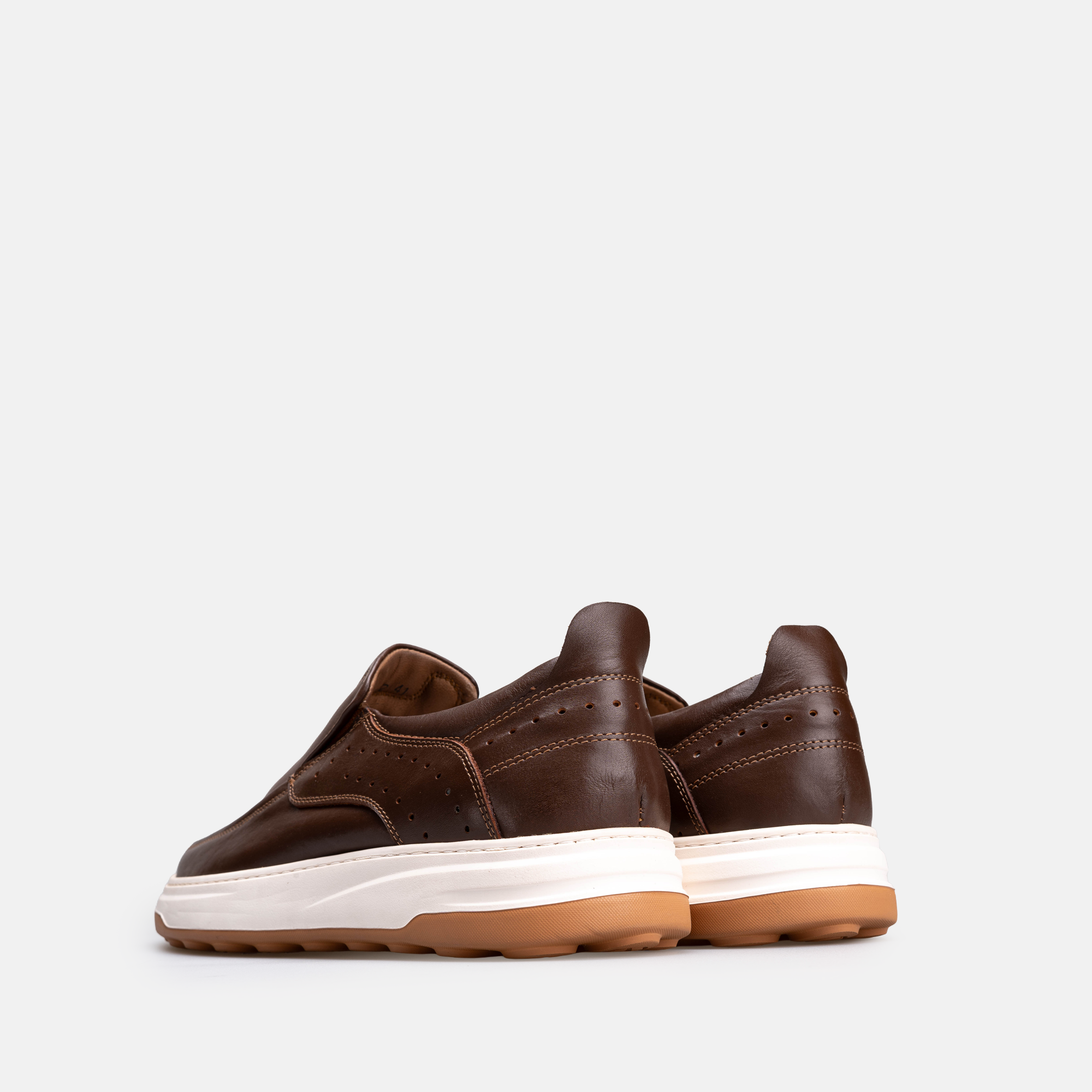 Volzak 3072 Camel leather sneaker