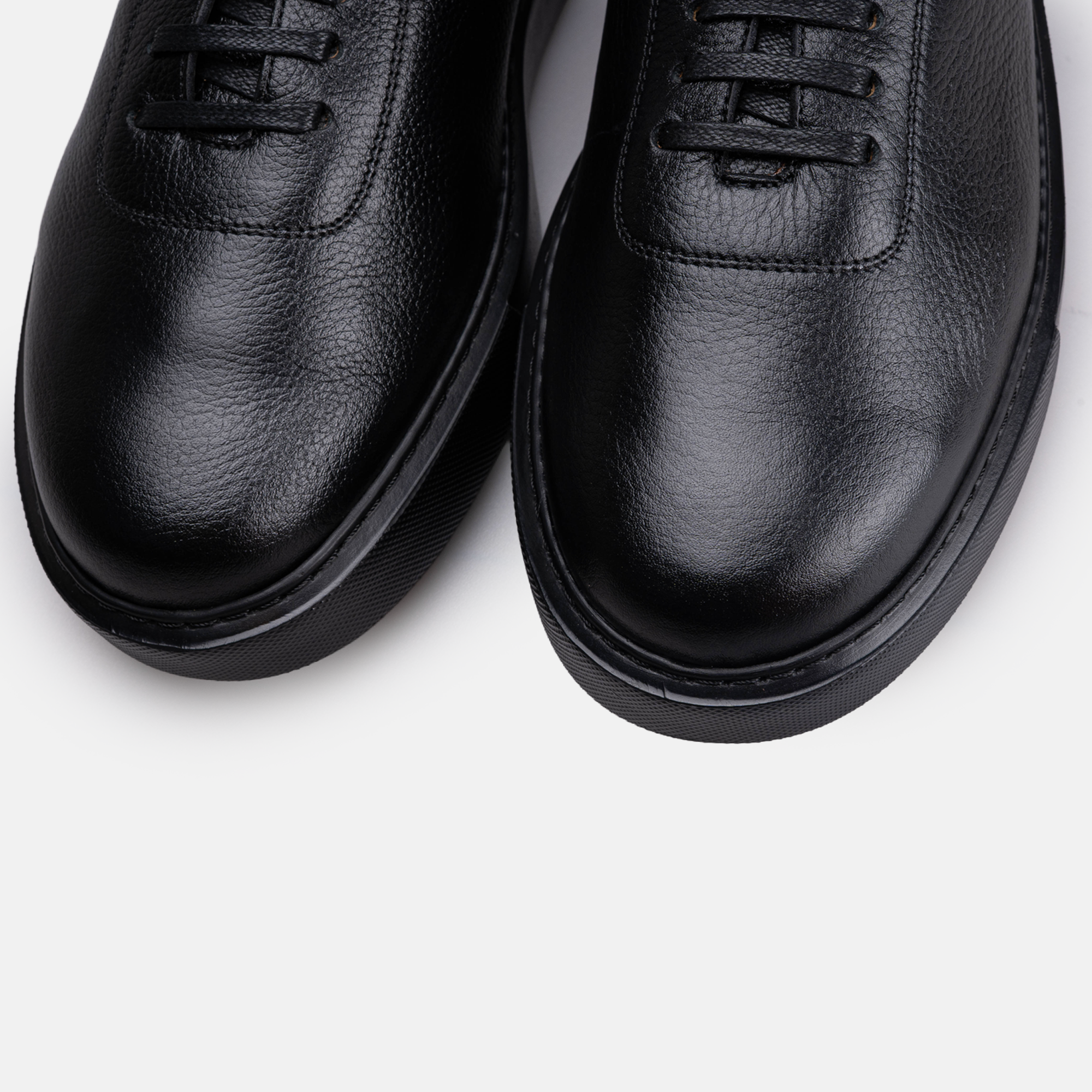 Volzak 5549 basket en cuir Noir Grainé