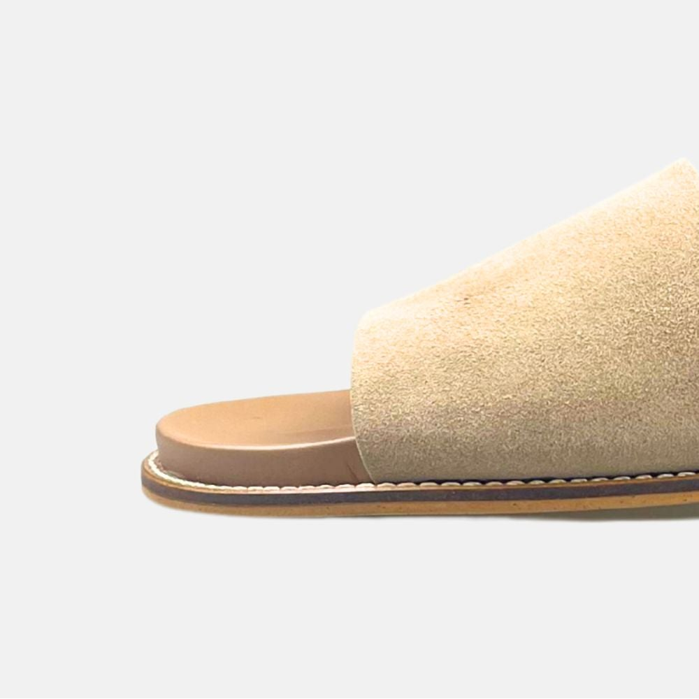 Volzak 521 Suede sandal Beige