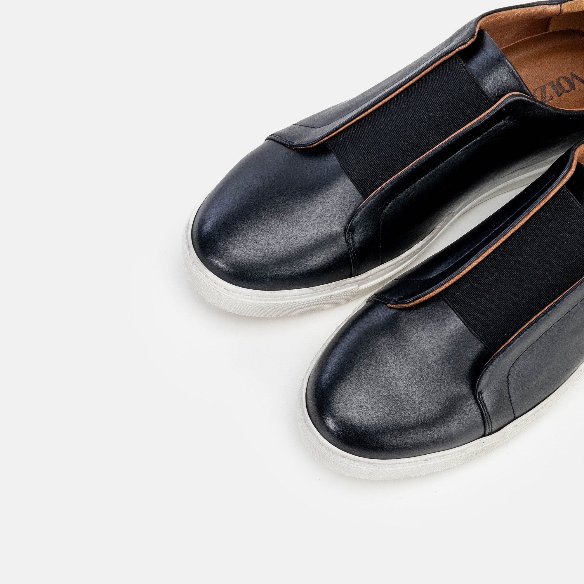 Volzak 5340 leather sneaker Black