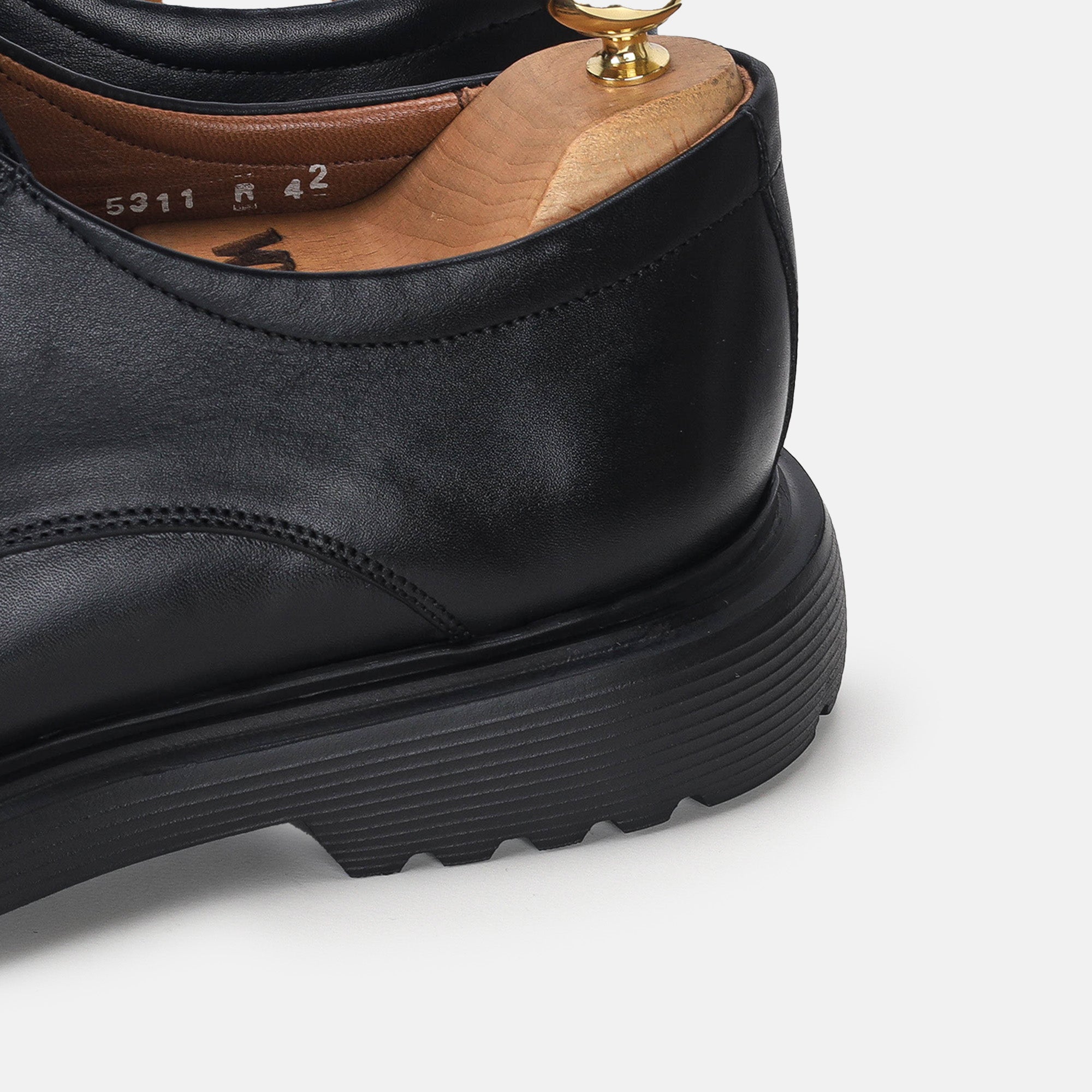 Volzak 5311 leather shoe Black