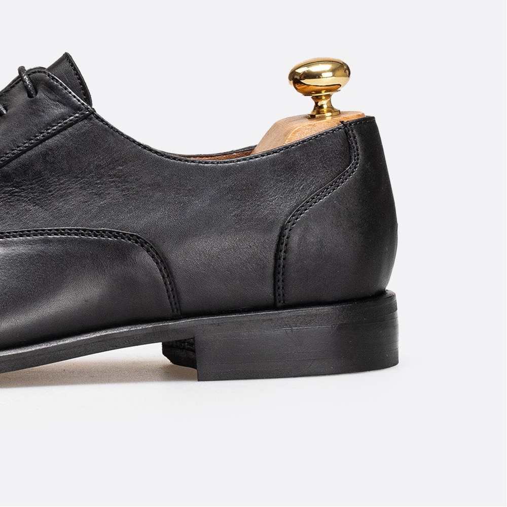 Volzak 5345 leather shoe Black