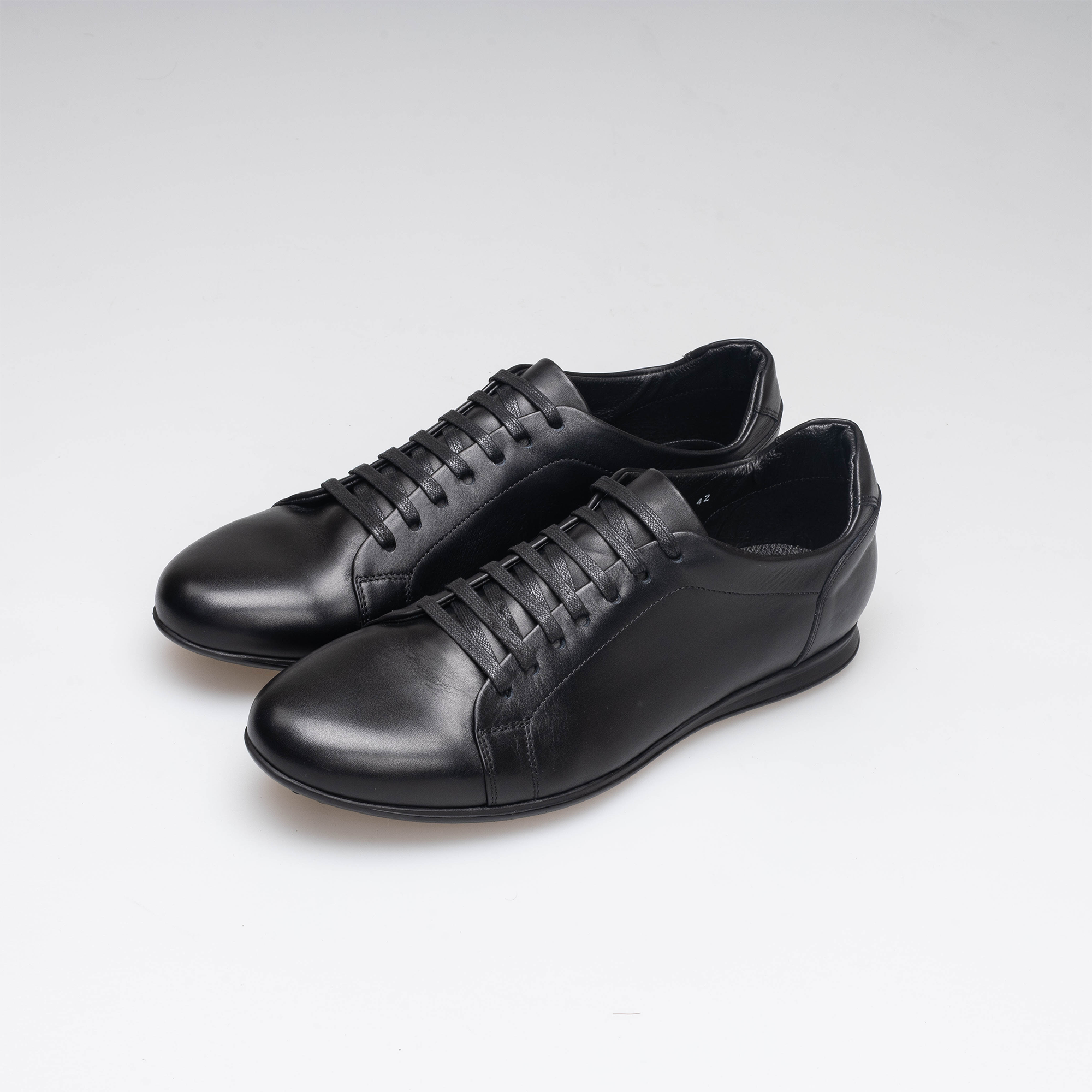 Volzak 5404 leather shoe Black