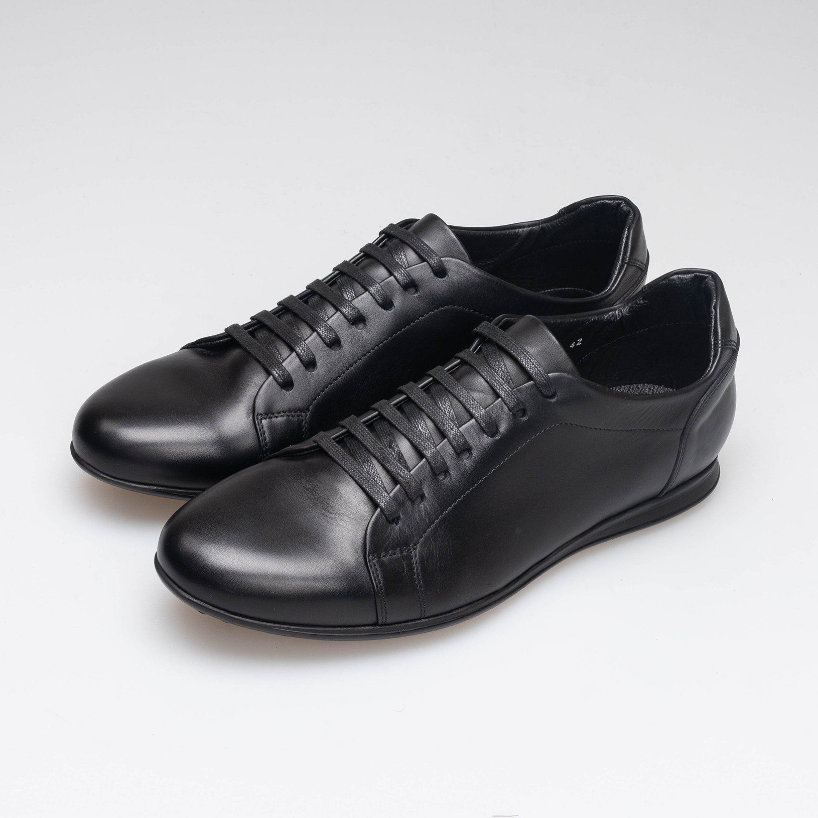 Volzak 5404 leather shoe Black