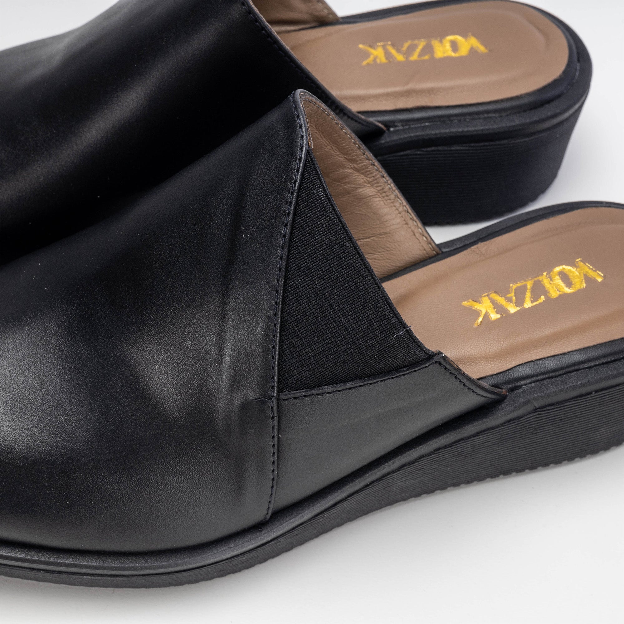 Volzak 051 Sabot en cuir Noir