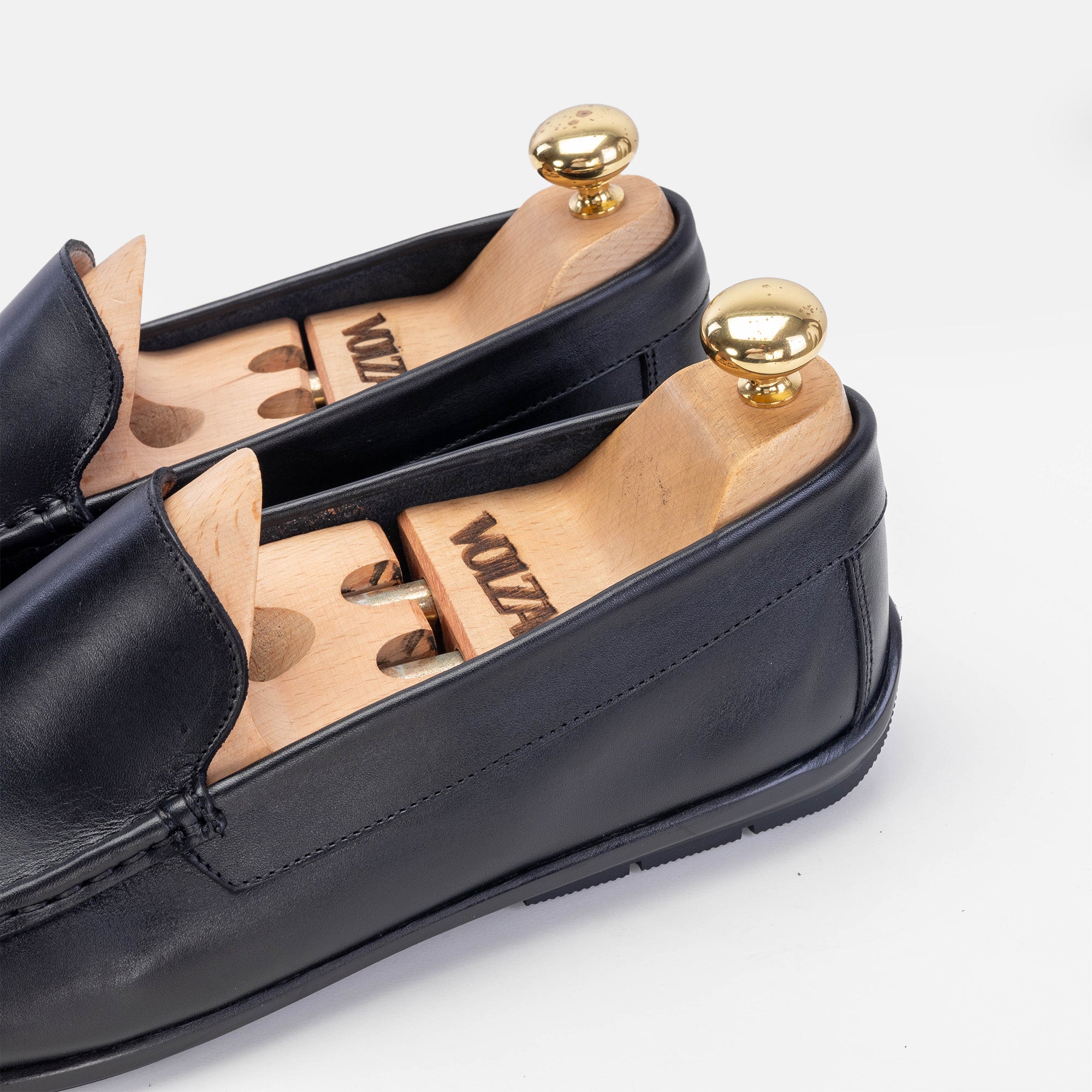 Volzak 5224 Black Leather Moccasin