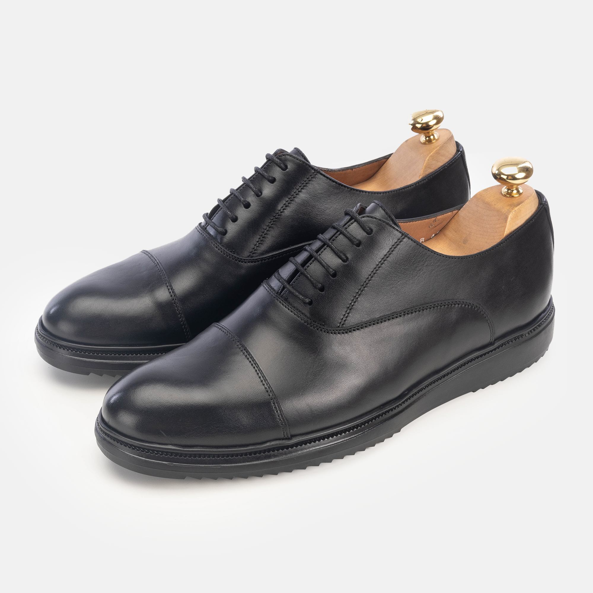 Volzak 5232 chaussure en cuir noir