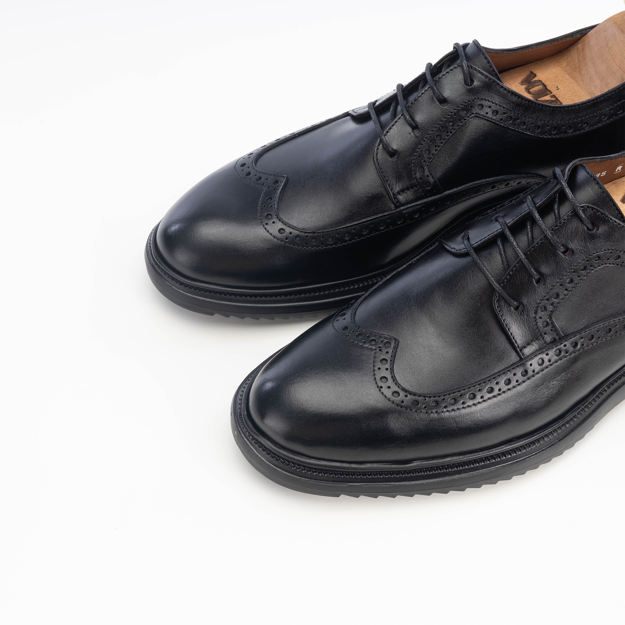 Volzak 5235 chaussure en cuir noir