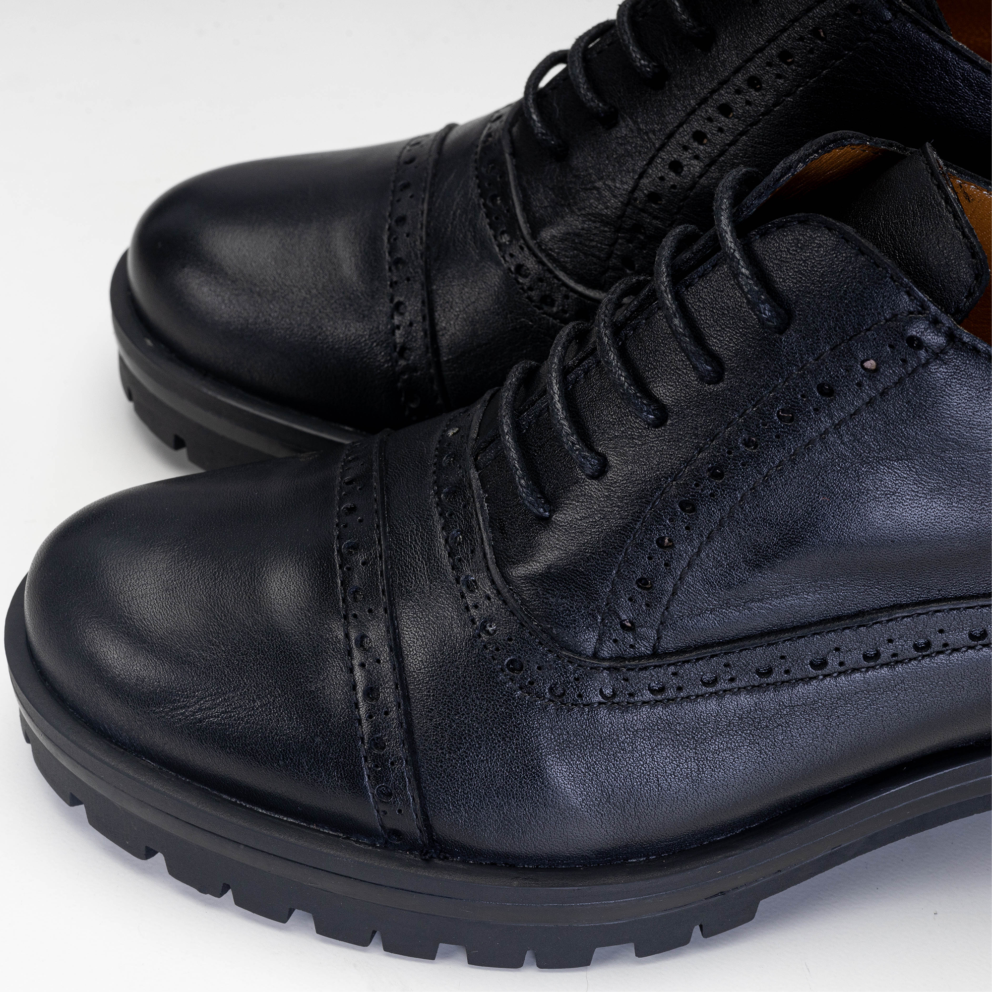 Volzak 2809 Chaussure en cuir Noir