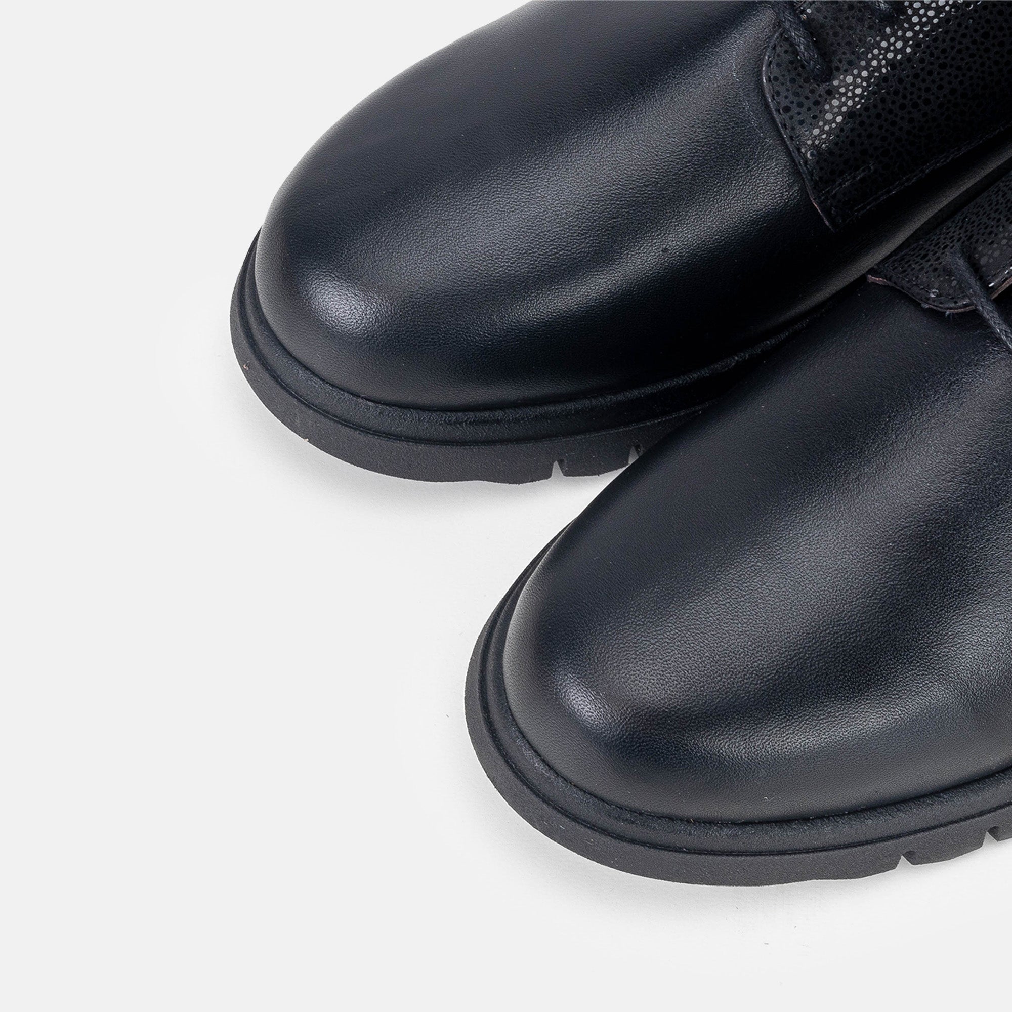 Volzak 3042 Black Leather Shoe