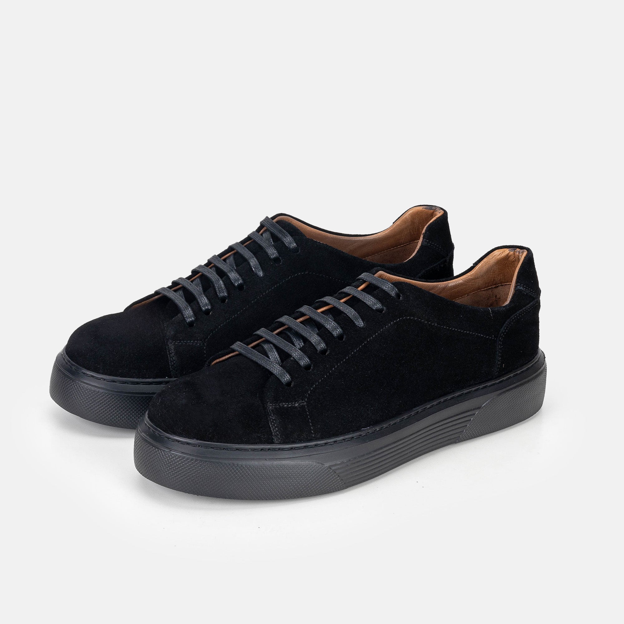 Volzak 5300 basket en daim Noir