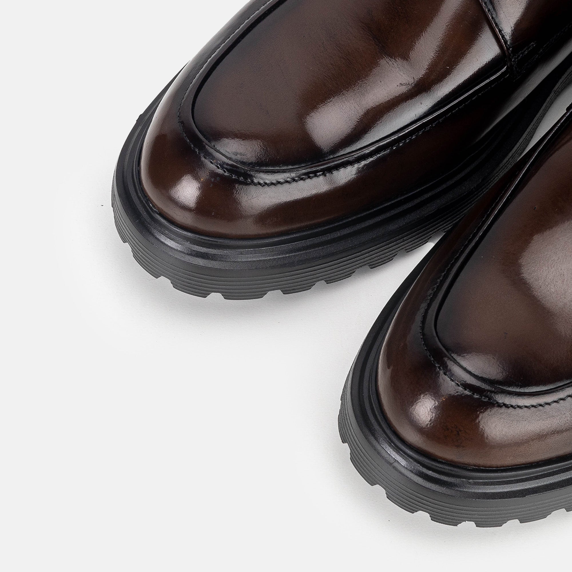 Volzak 5318 chaussure en cuir Démasquable Marron Vintage