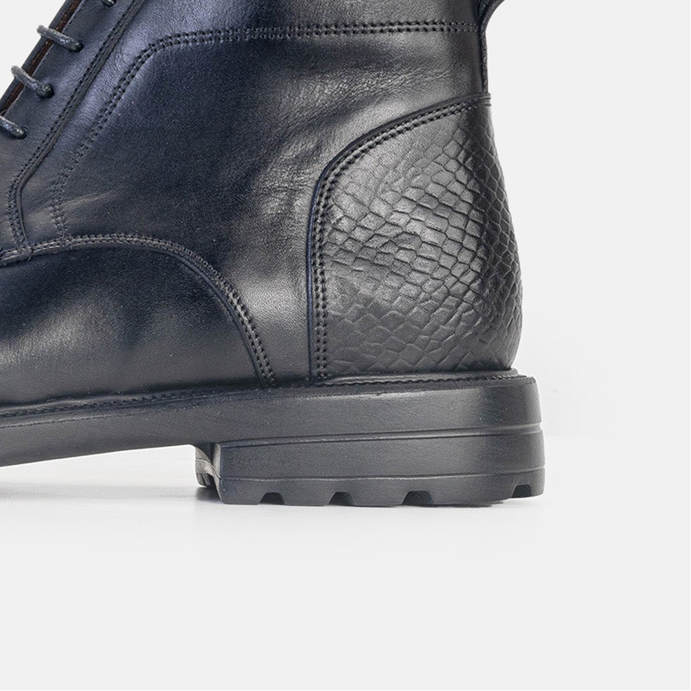 Volzak 5304 Black Leather Ankle Boot