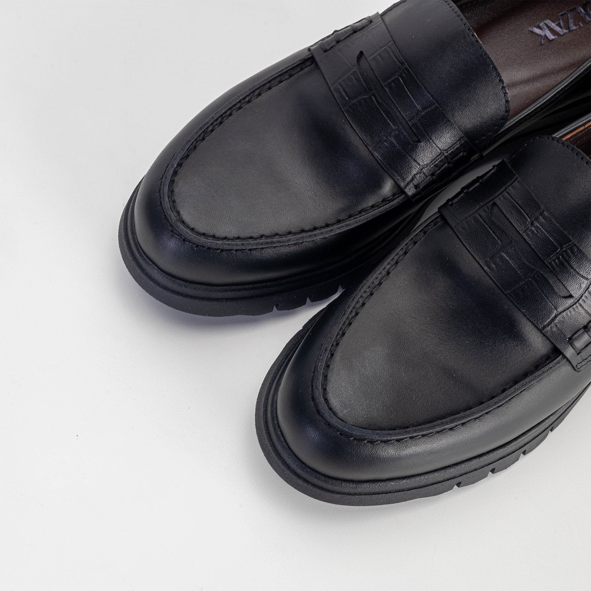Volzak 120 Chaussure en cuir Noir