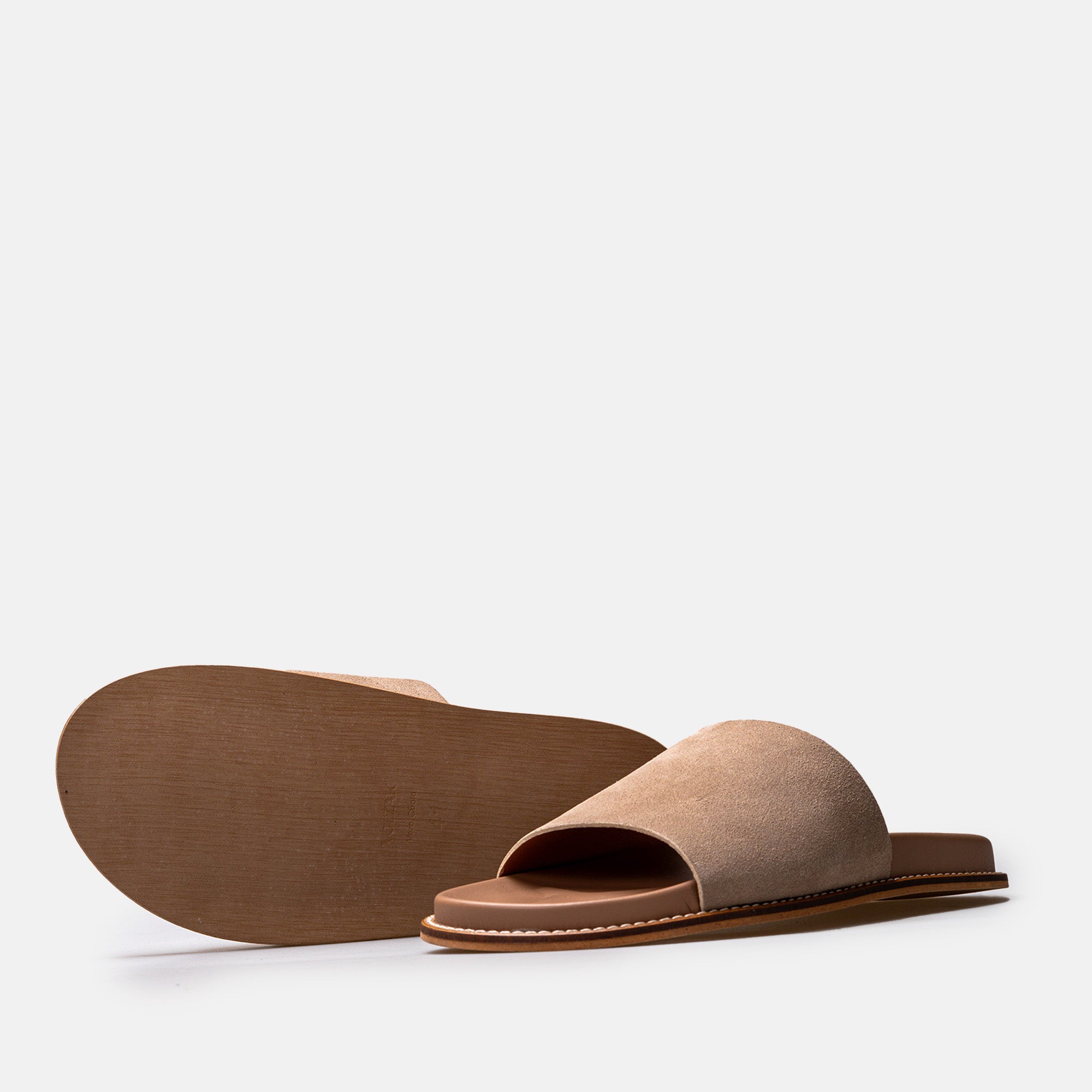 Volzak 521 Suede sandal Beige