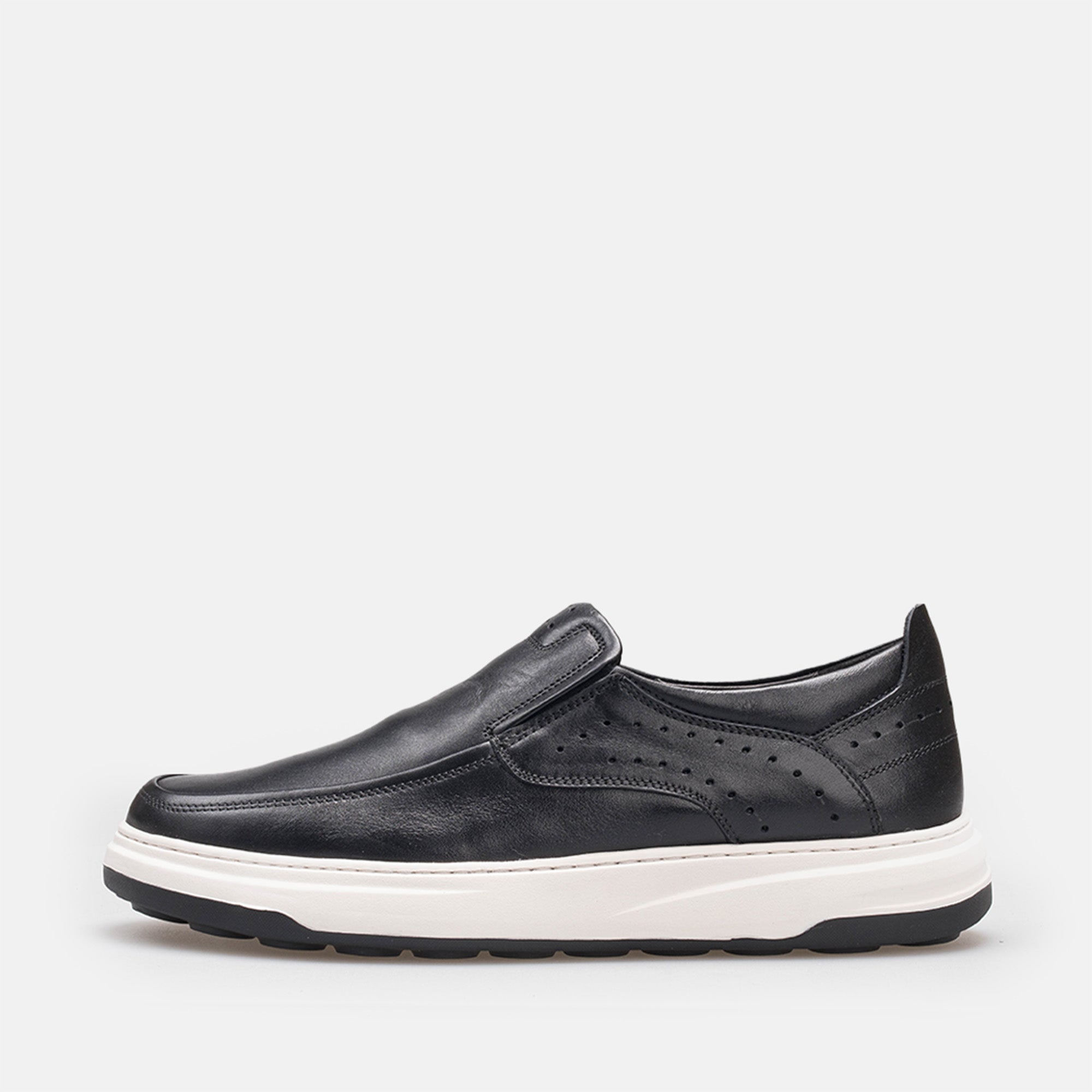 Volzak 3072 leather sneaker Black