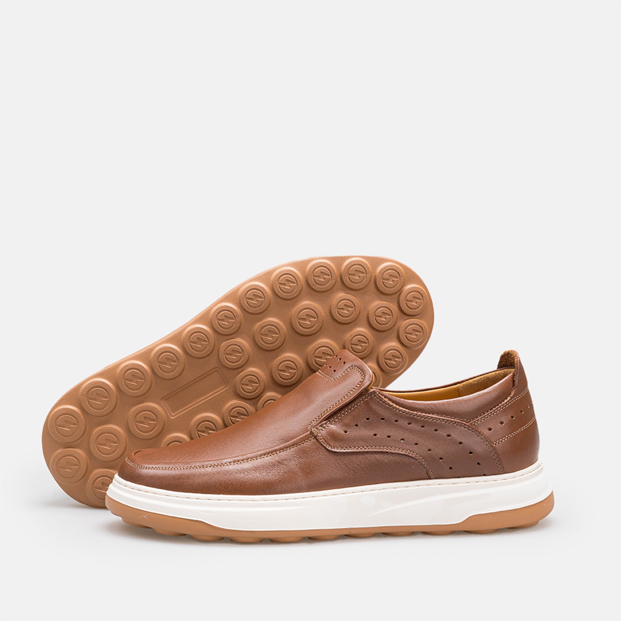 Volzak 3072 Camel leather sneaker