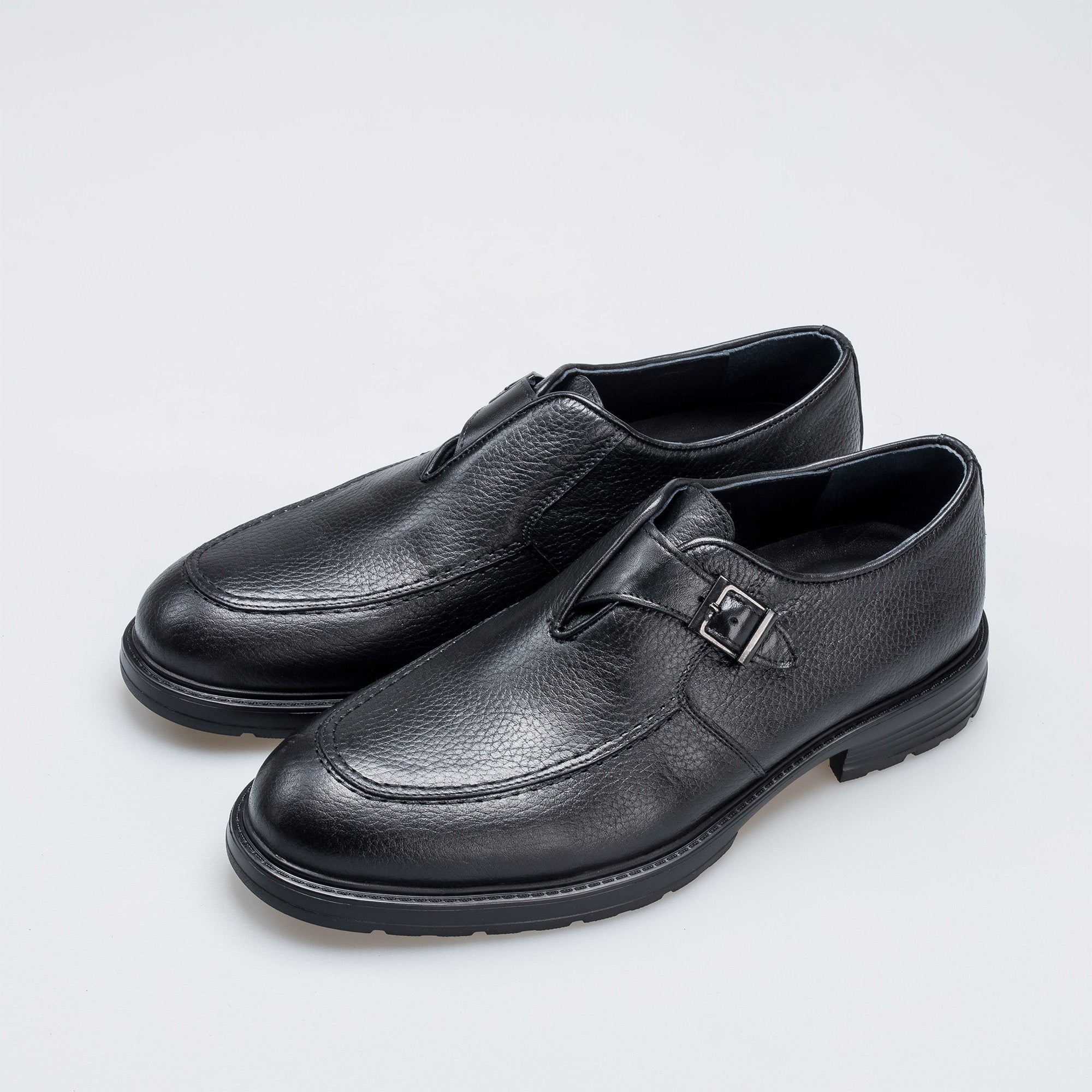 Volzak 317 Black Leather Shoe