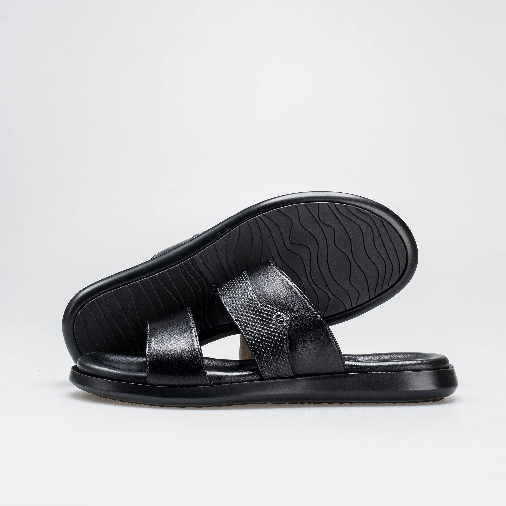 Volzak 5410 Black Leather Sandal