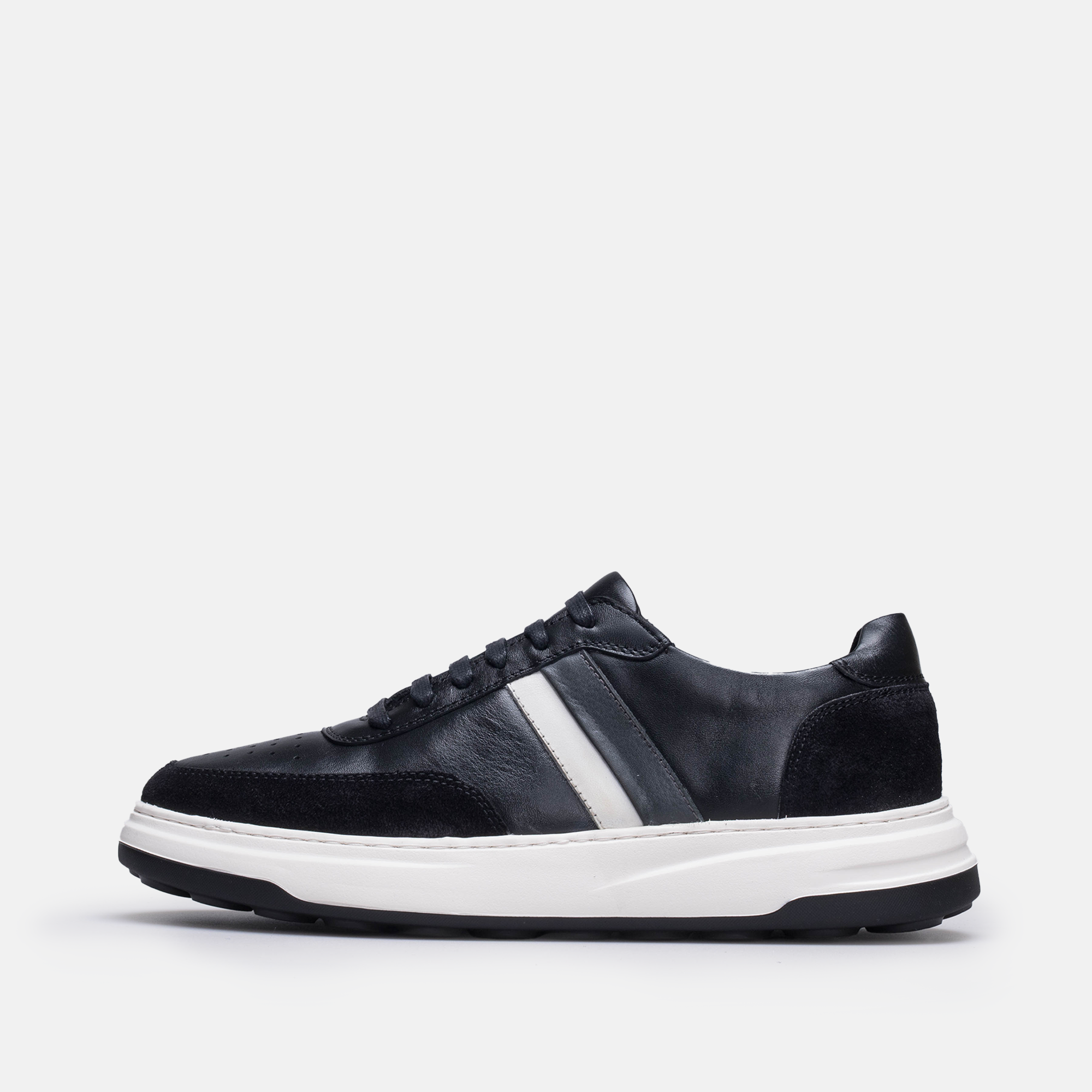 Volzak 7000 leather sneaker Black