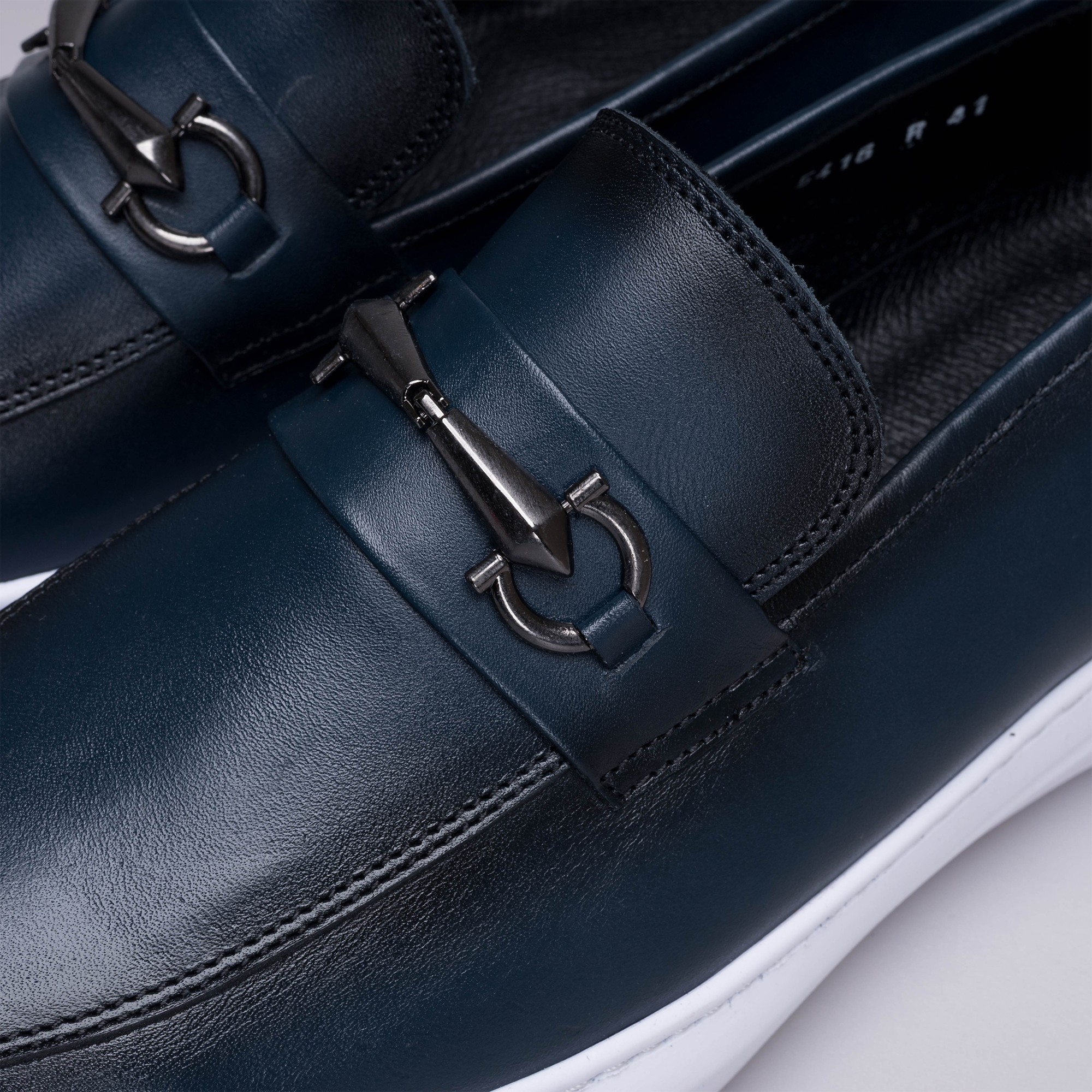 Volzak 5416 leather sneaker Blue