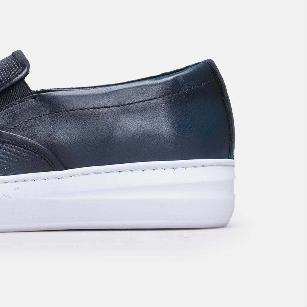 Volzak 5417 leather sneaker Blue