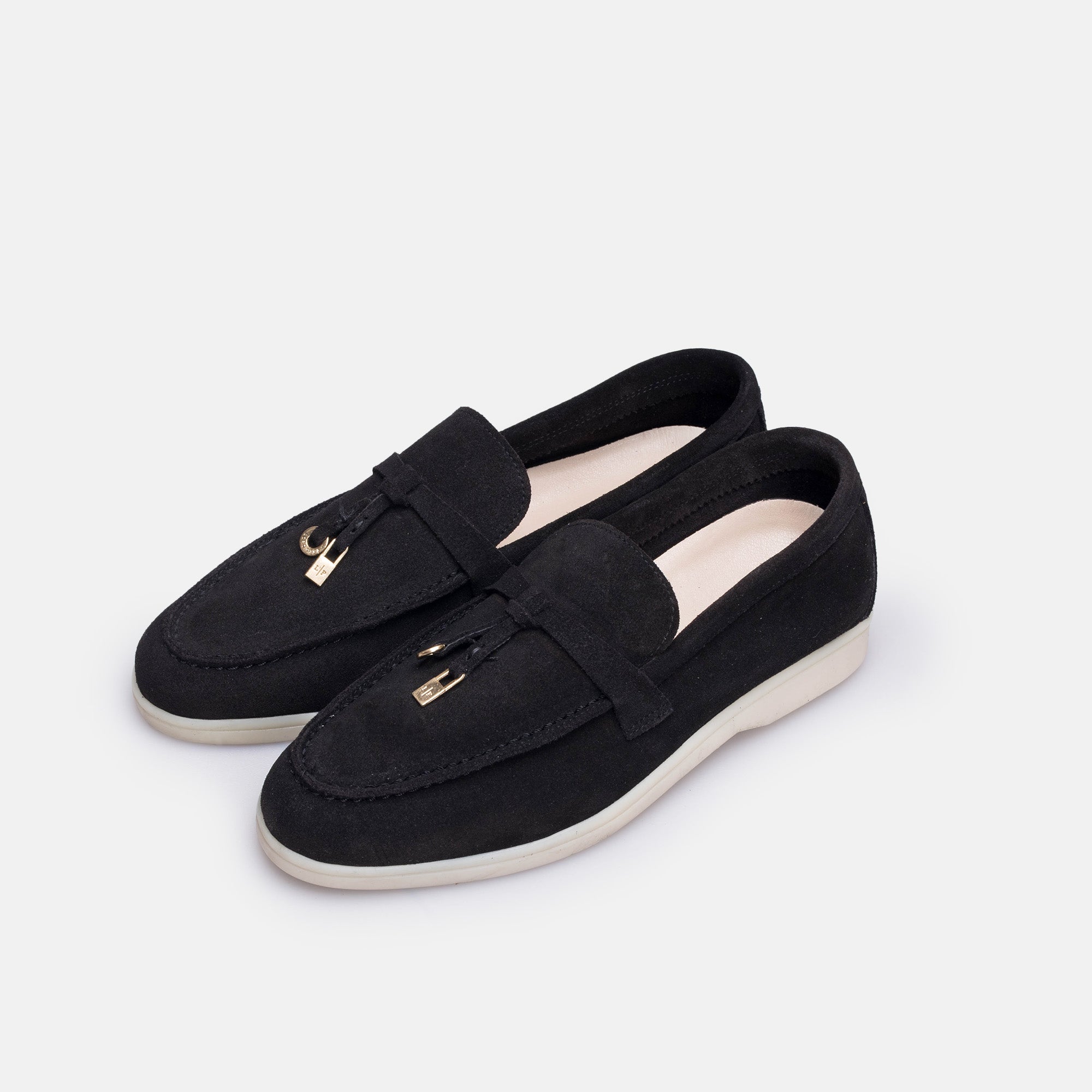 Volzak 32 Black Suede Shoe