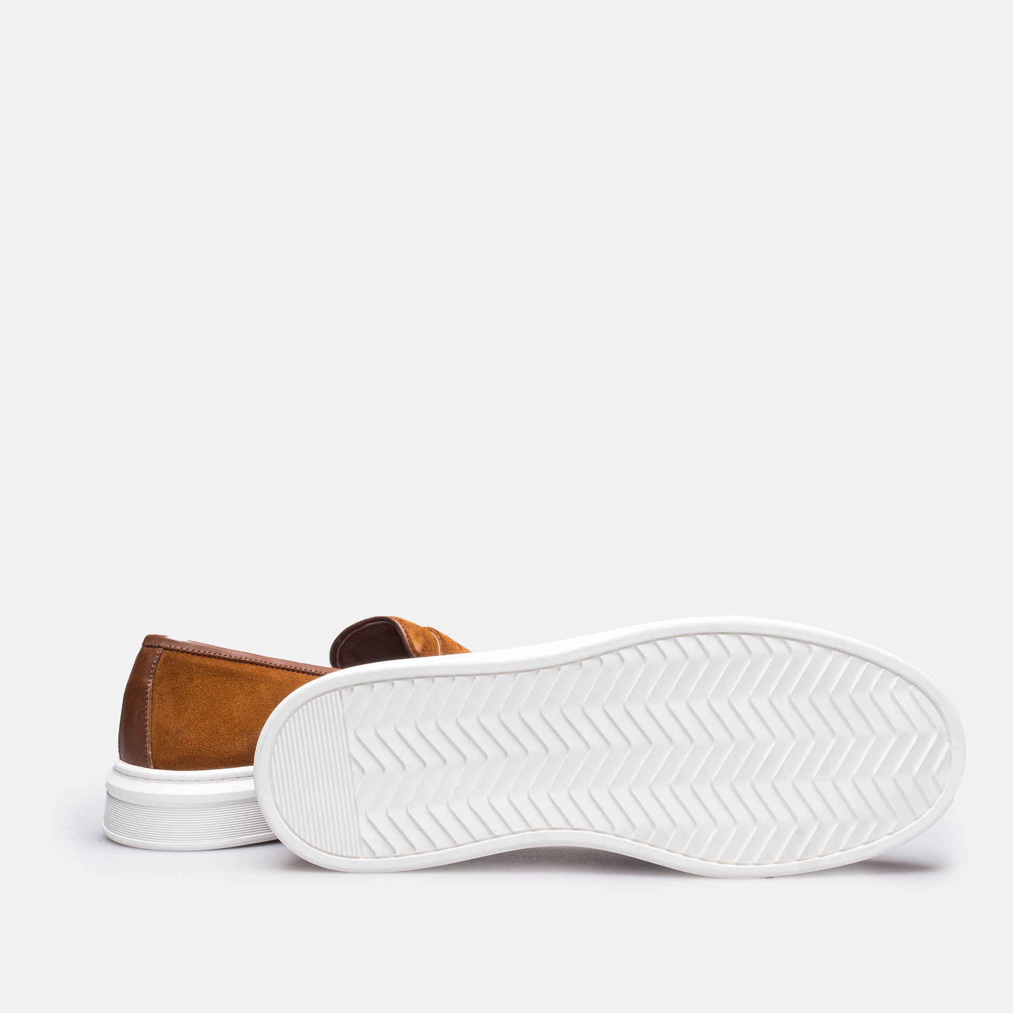 Volzak 2149 basket en daim Camel