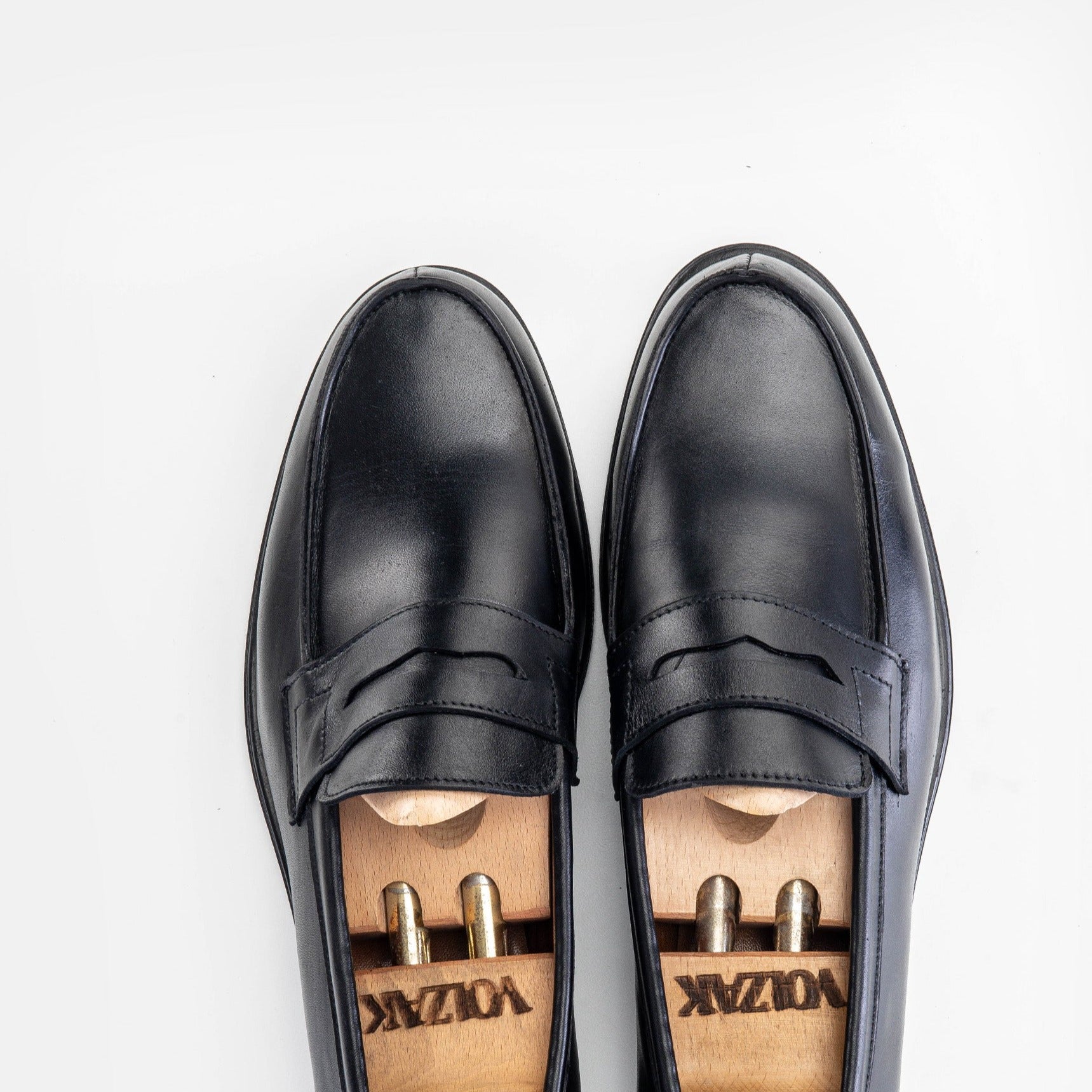 Volzak 5157 Black Leather Moccasin
