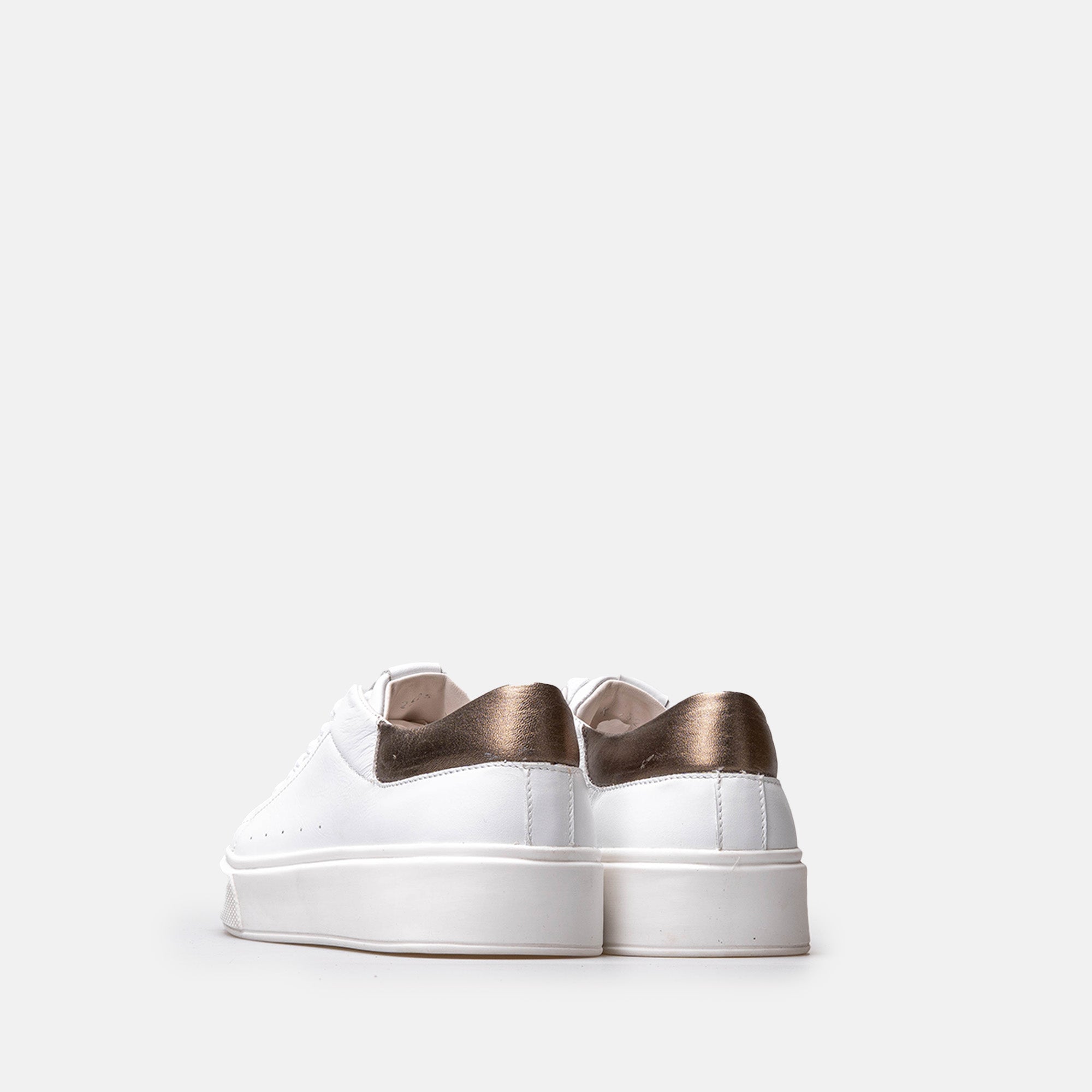 Volzak 2525 Basket en cuir Blanc