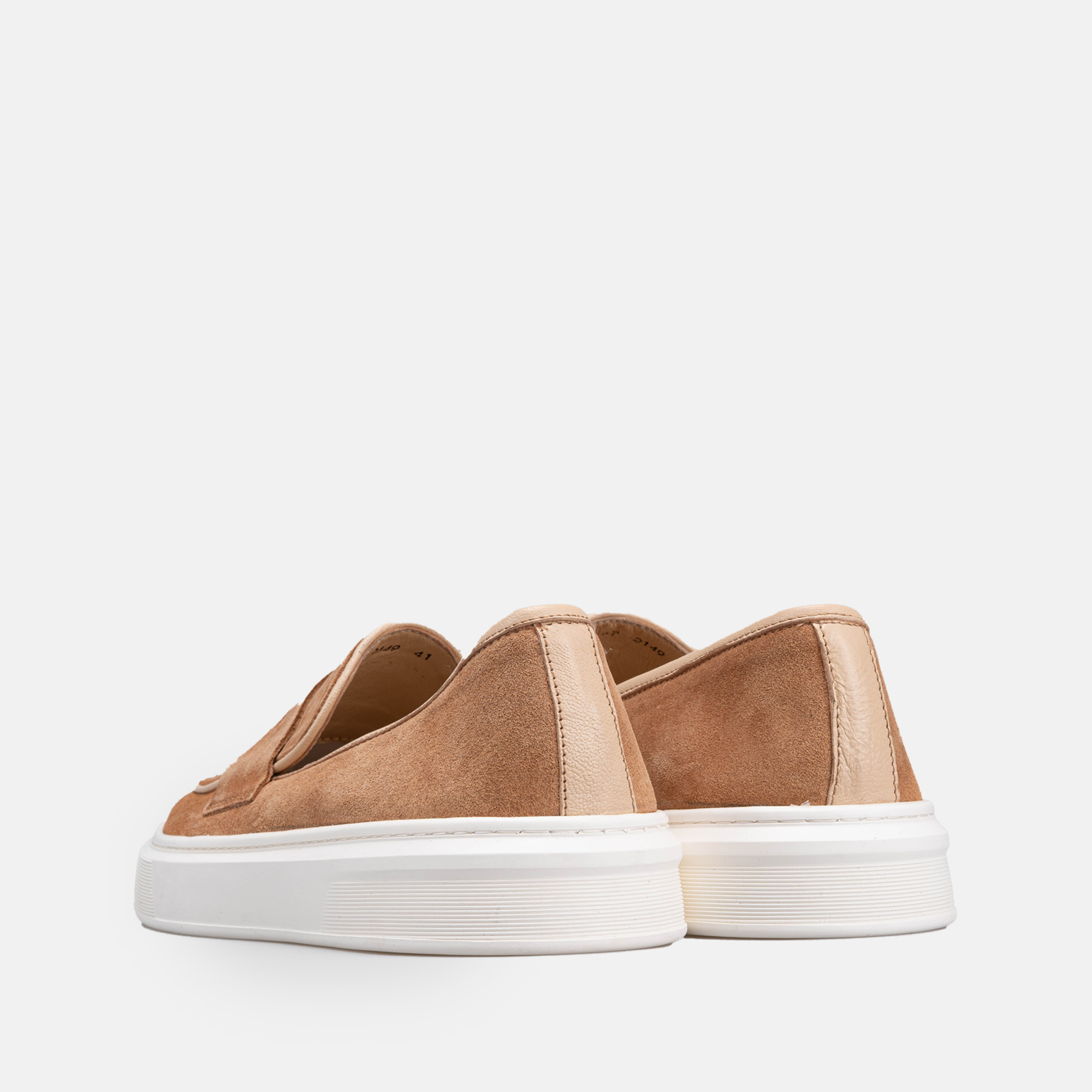 Volzak 2149 basket en daim Beige