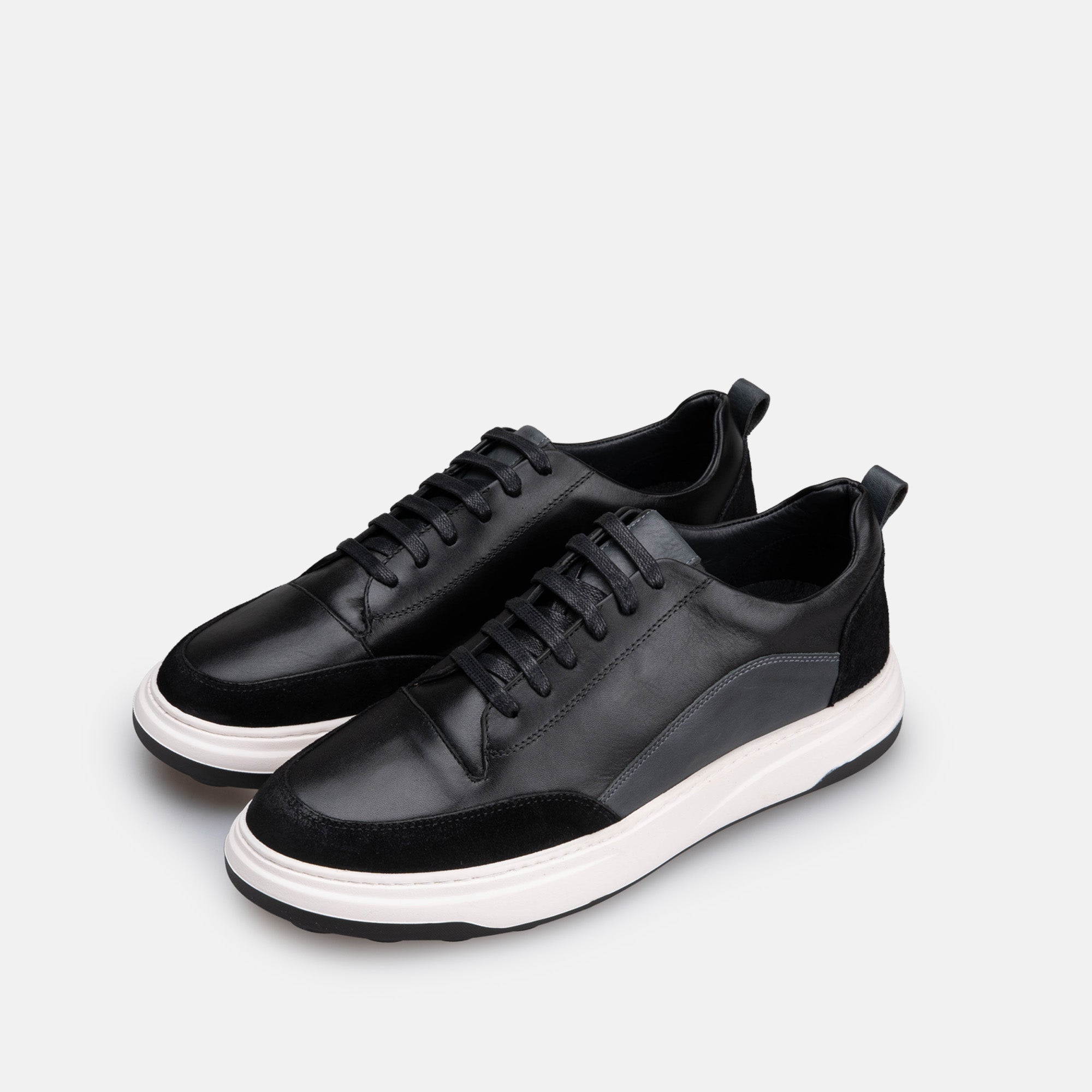 Volzak 6056 Black leather sneaker