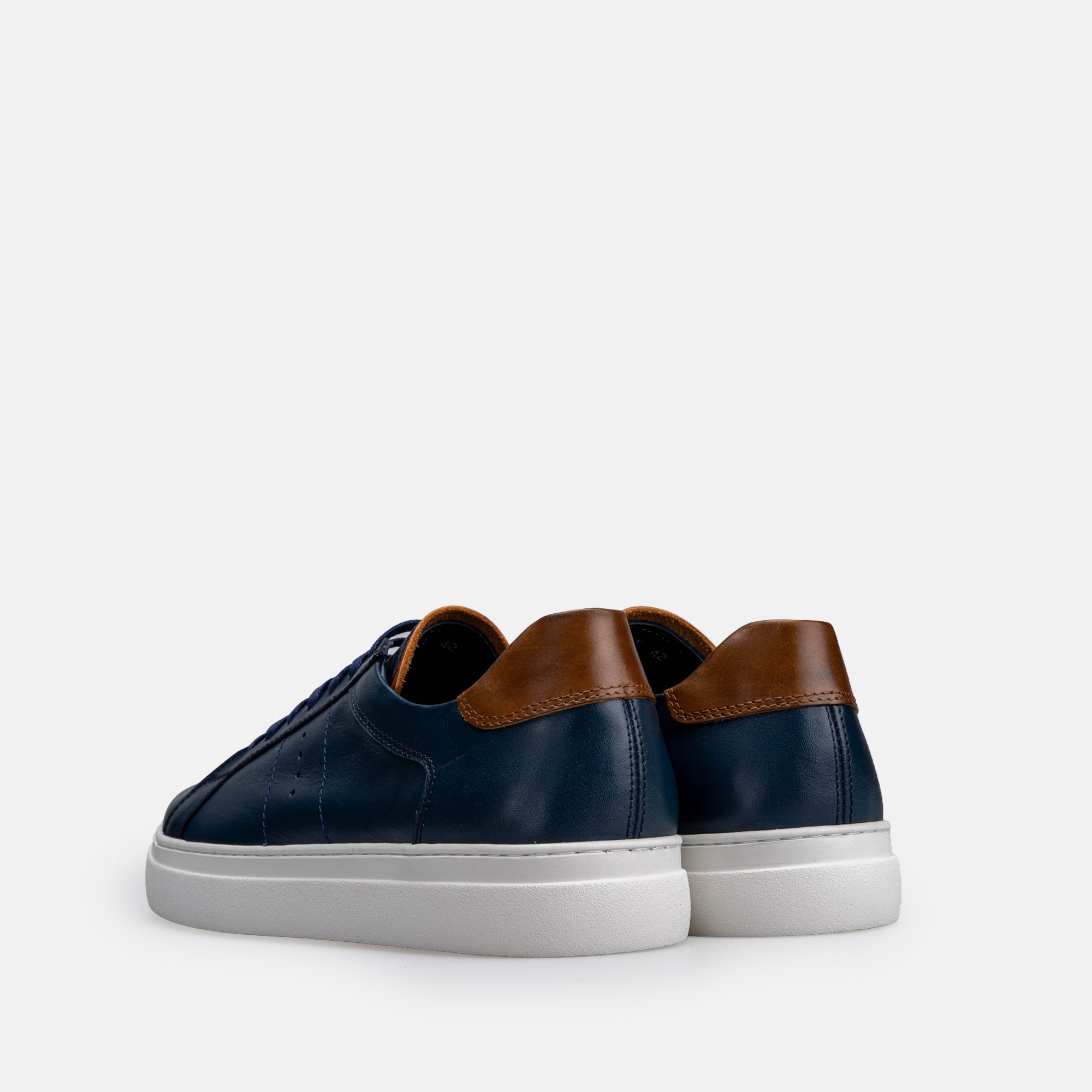 Volzak 7011 basket en cuir Bleu