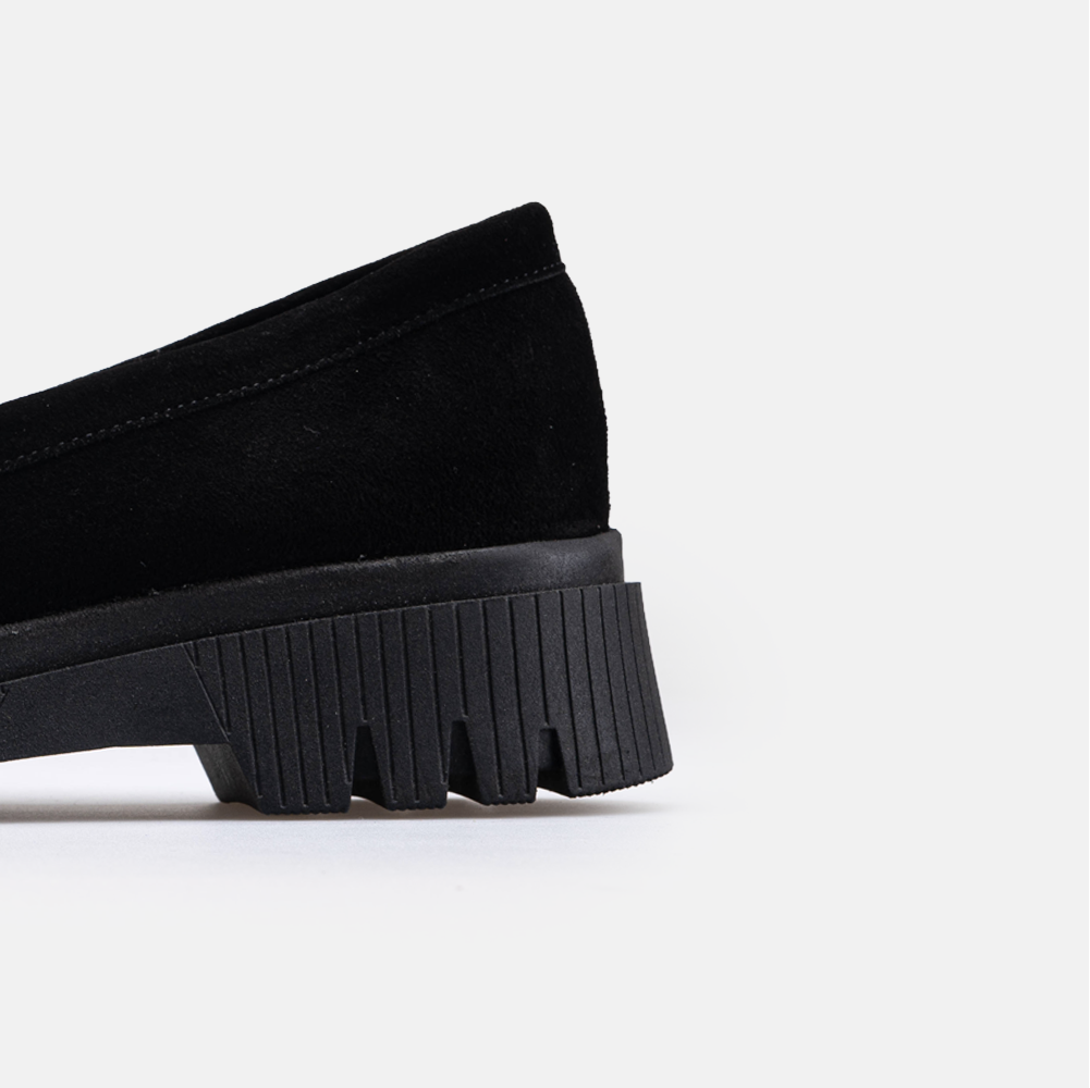 Volzak 122 Chaussure en daim Noir