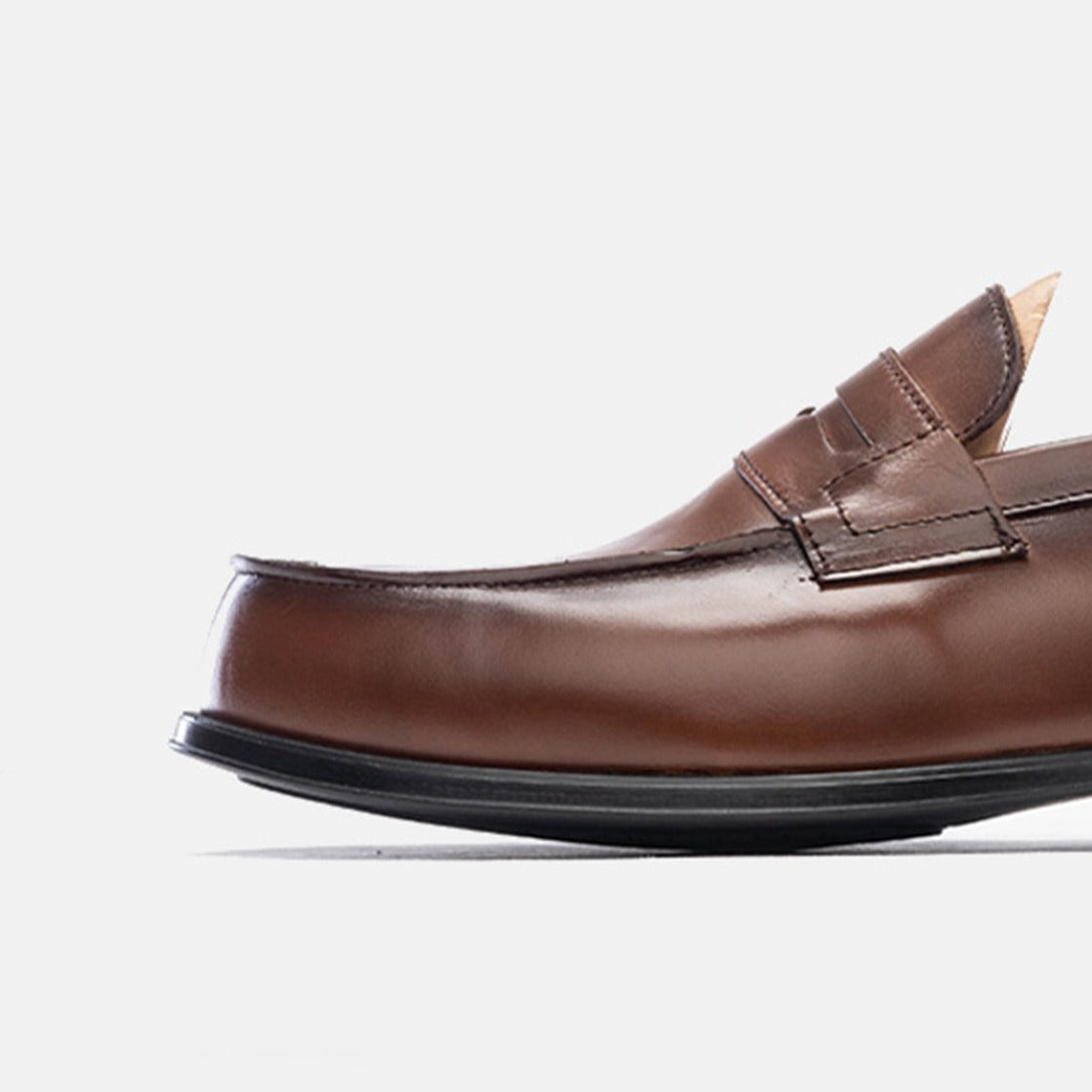 Volzak 5157 Camel Leather Penny Loafer
