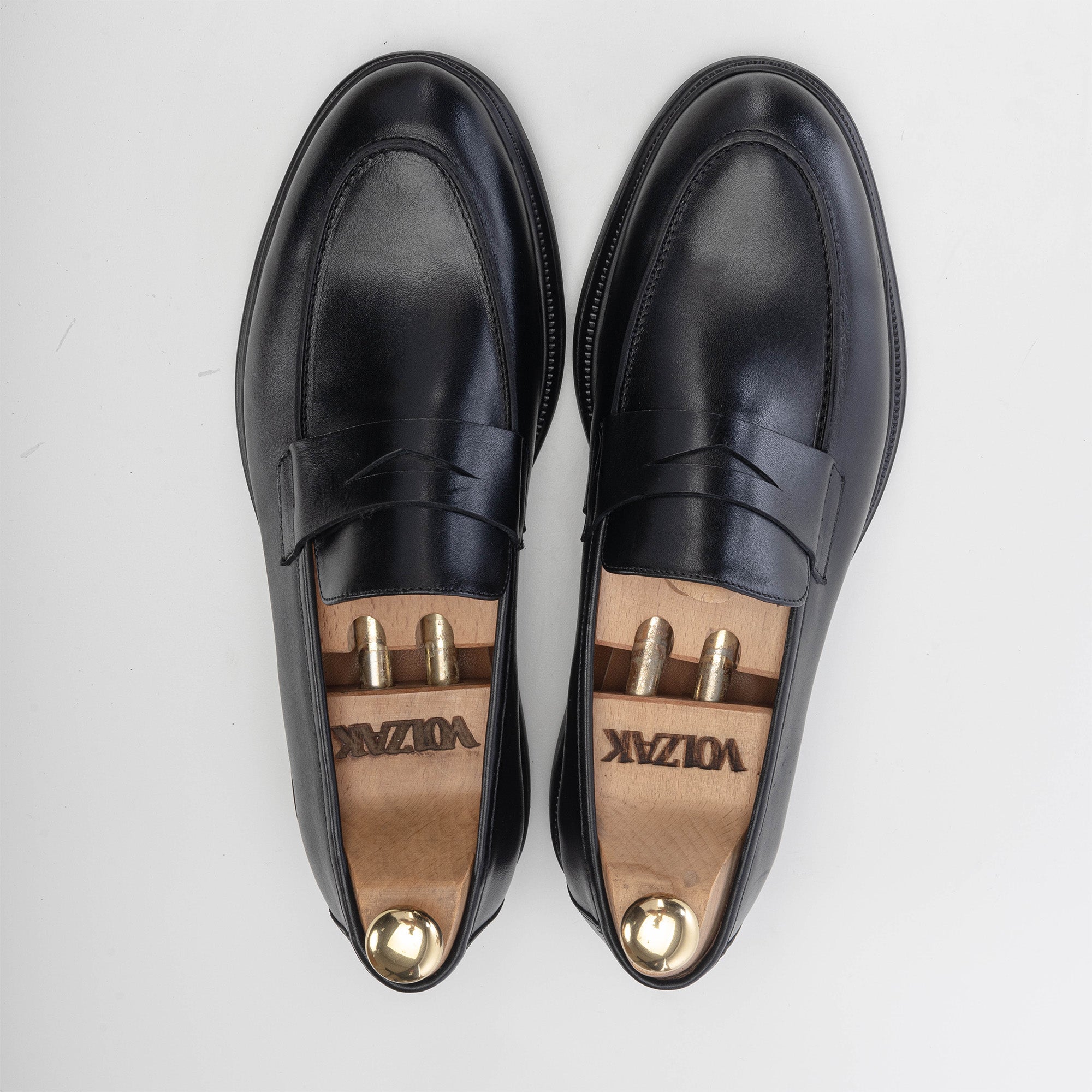 Volzak 5229 chaussure en cuir noir