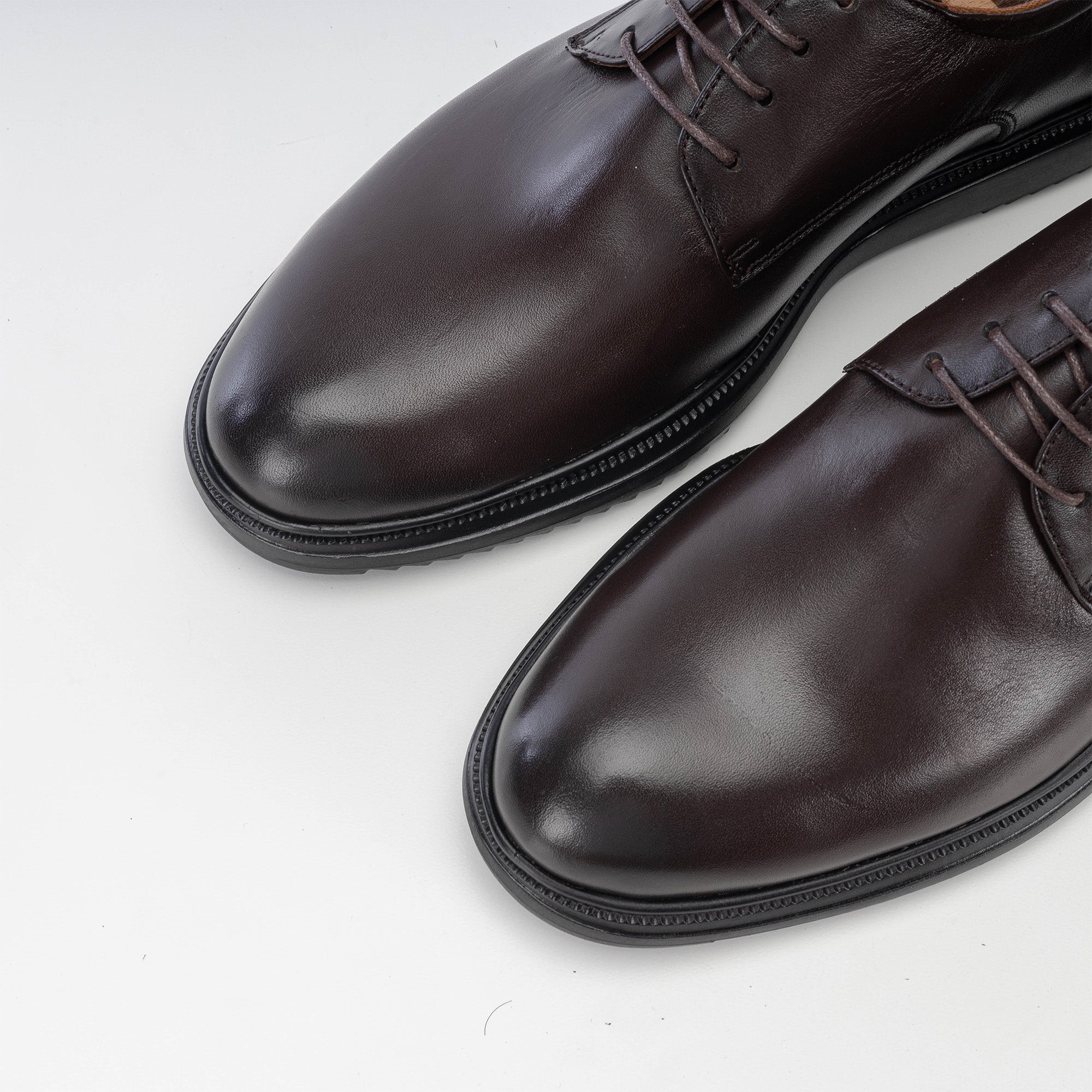 Volzak 5265 chaussure en cuir marron