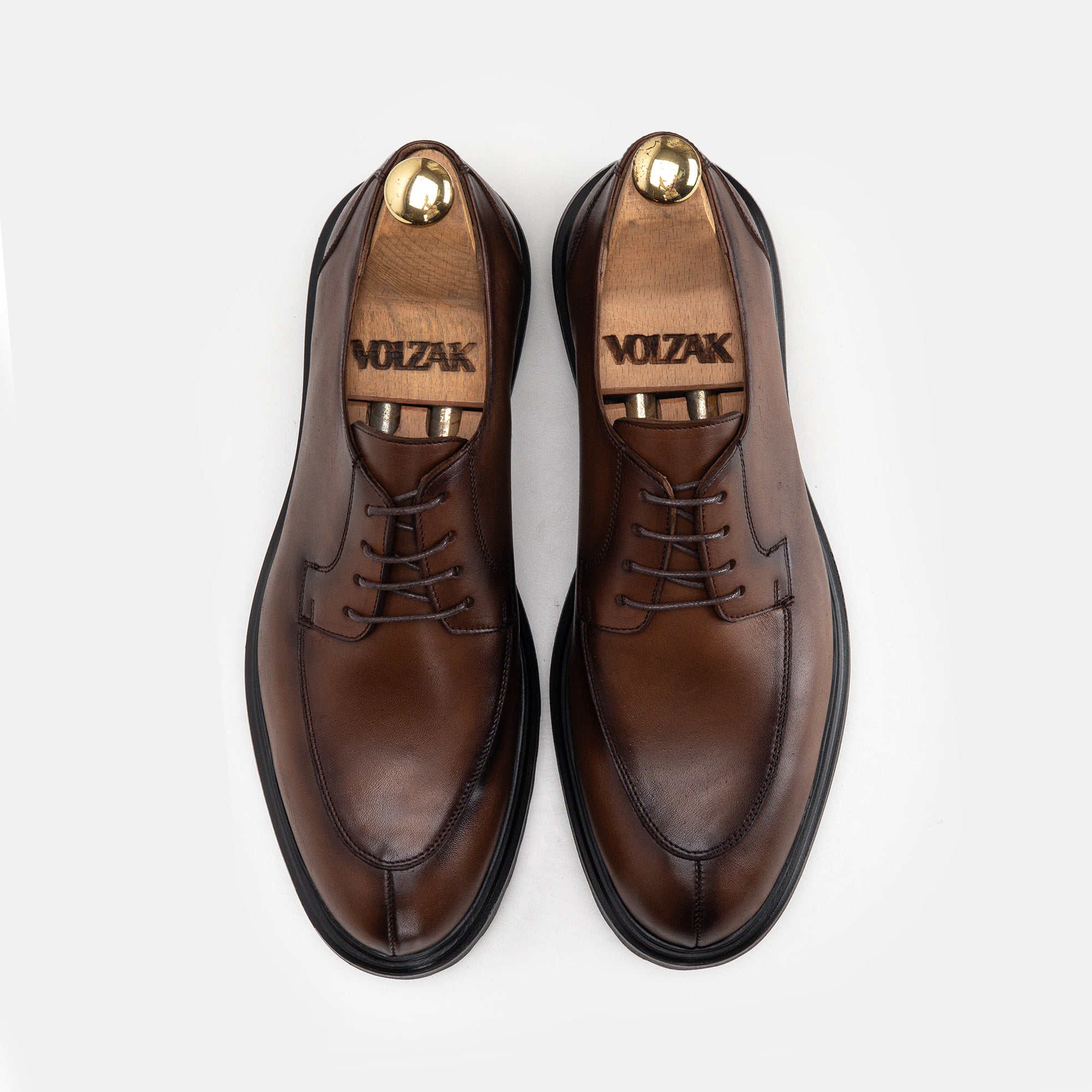 Volzak 5307 chaussure en cuir Marron Vintage