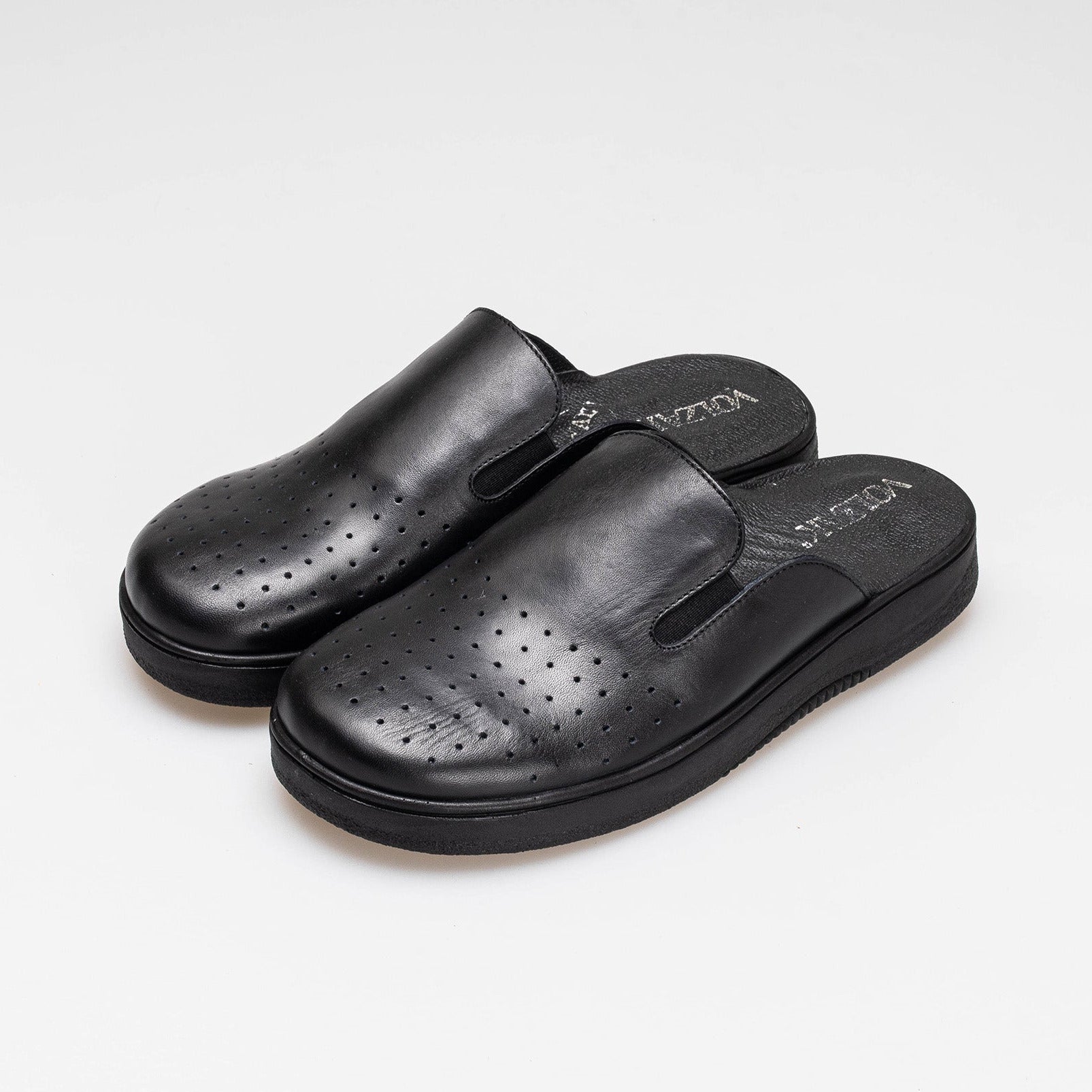 Volzak 5400 Black Leather Clog