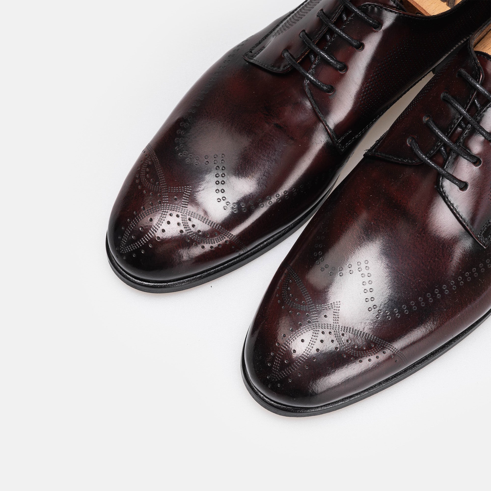 Volzak 5343 chaussure en cuir Démasquable Bordeaux