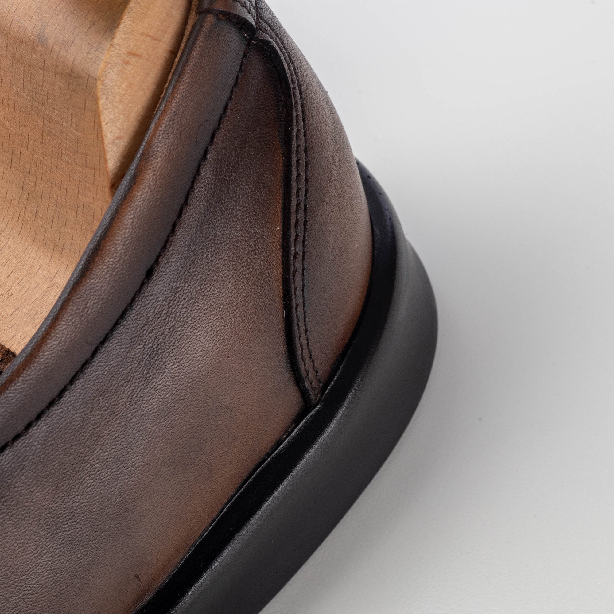 Volzak 5170 chaussure médicale en cuir marron vintage