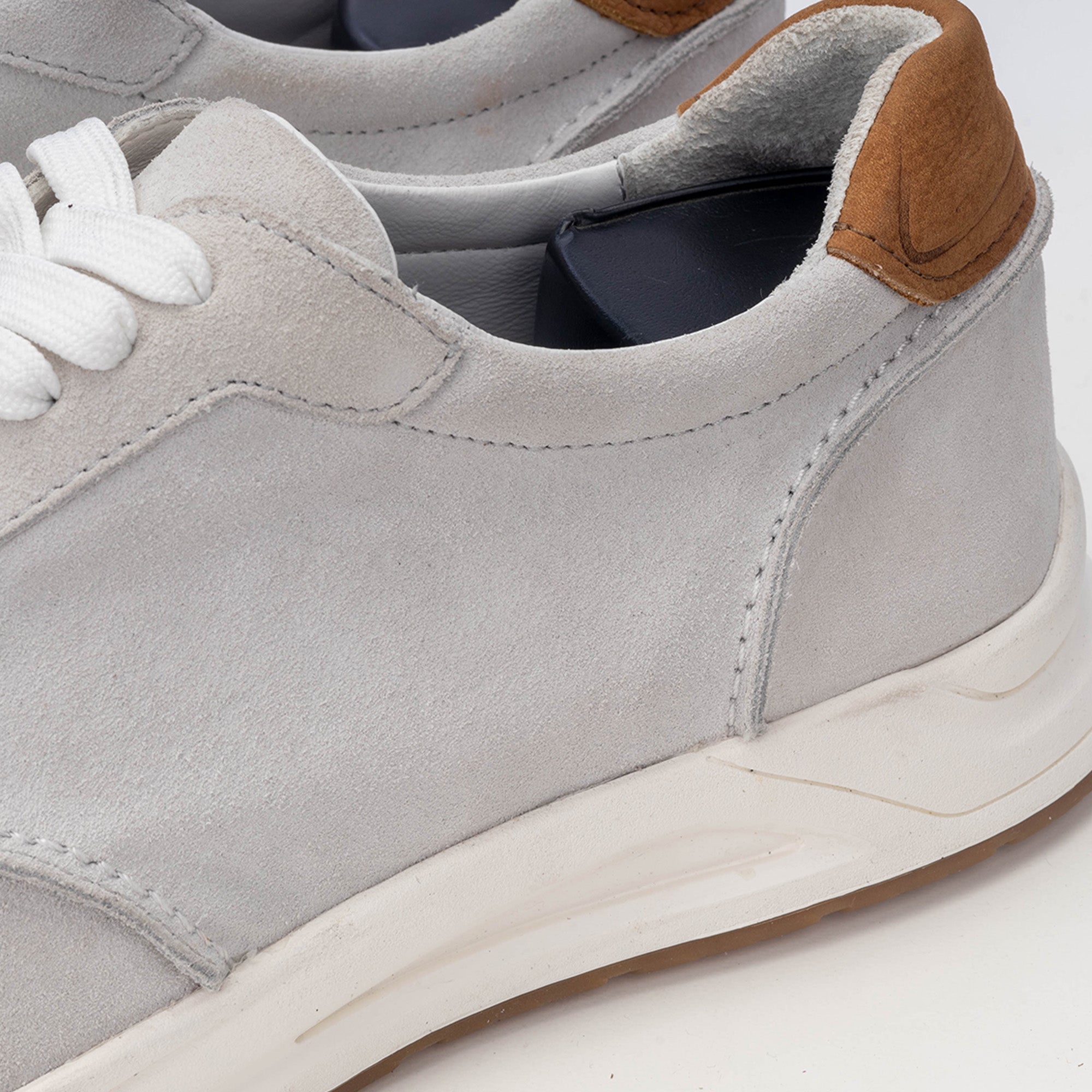 Volzak 2525 Basket en daim Gris