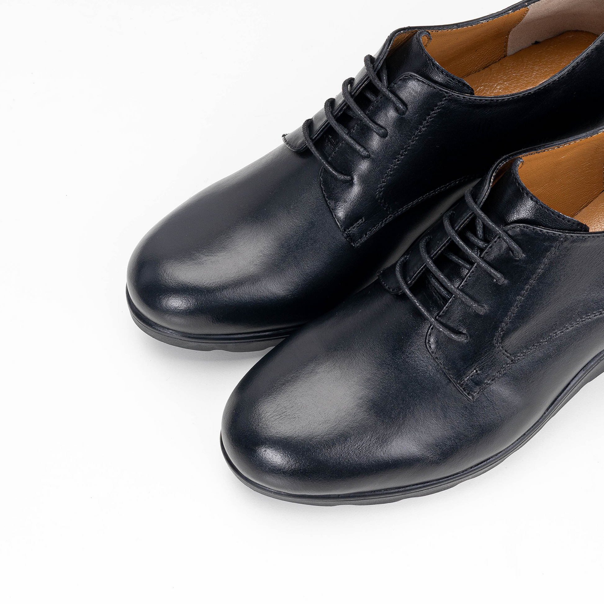 Volzak 5054 Black Leather Shoe